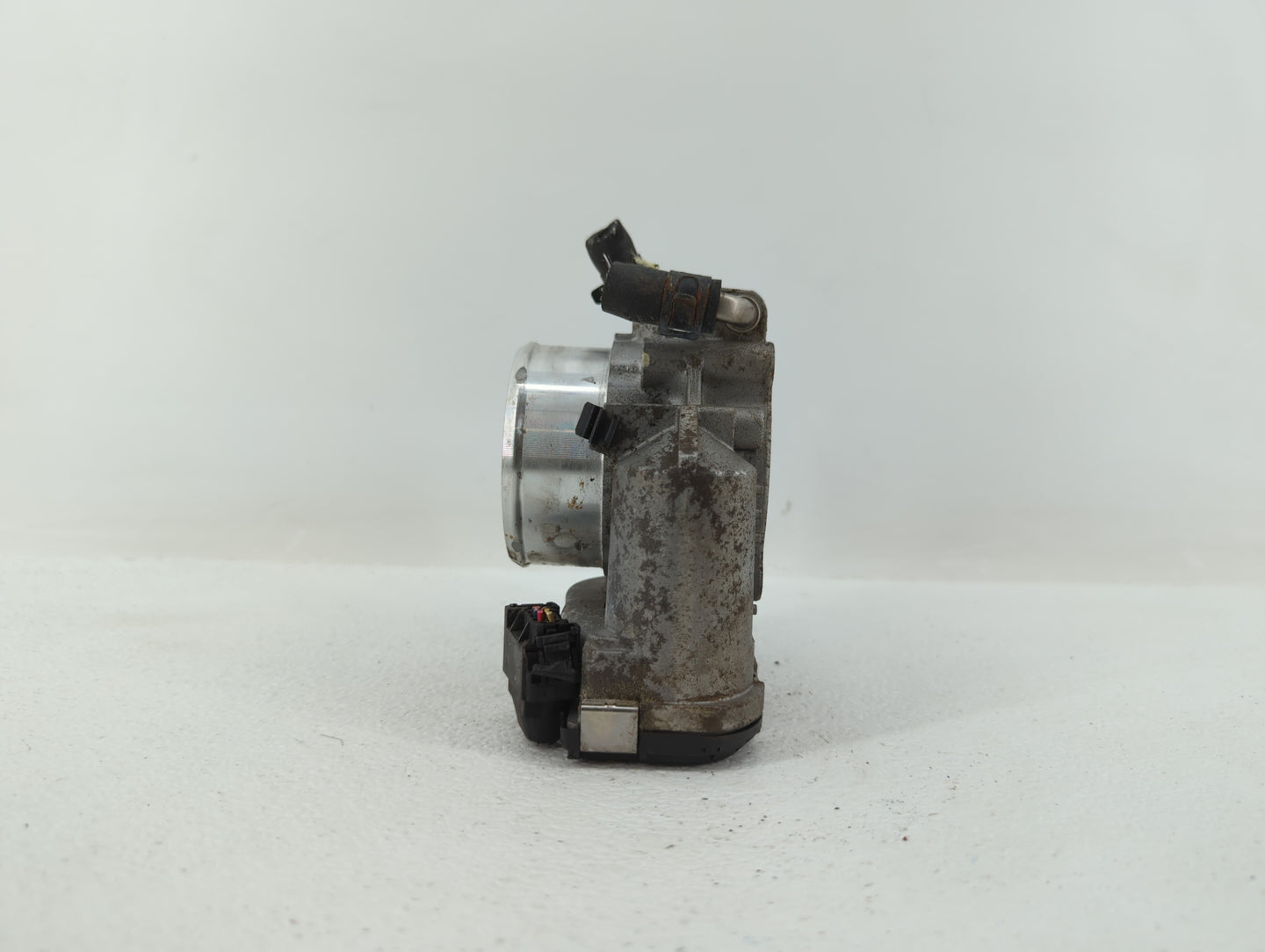 2011-2015 Kia Optima Throttle Body P/N:904501 0001 35100-2G700 Fits Fits 2011 2012 2013 2014 2015 2016 OEM Used Auto Parts -