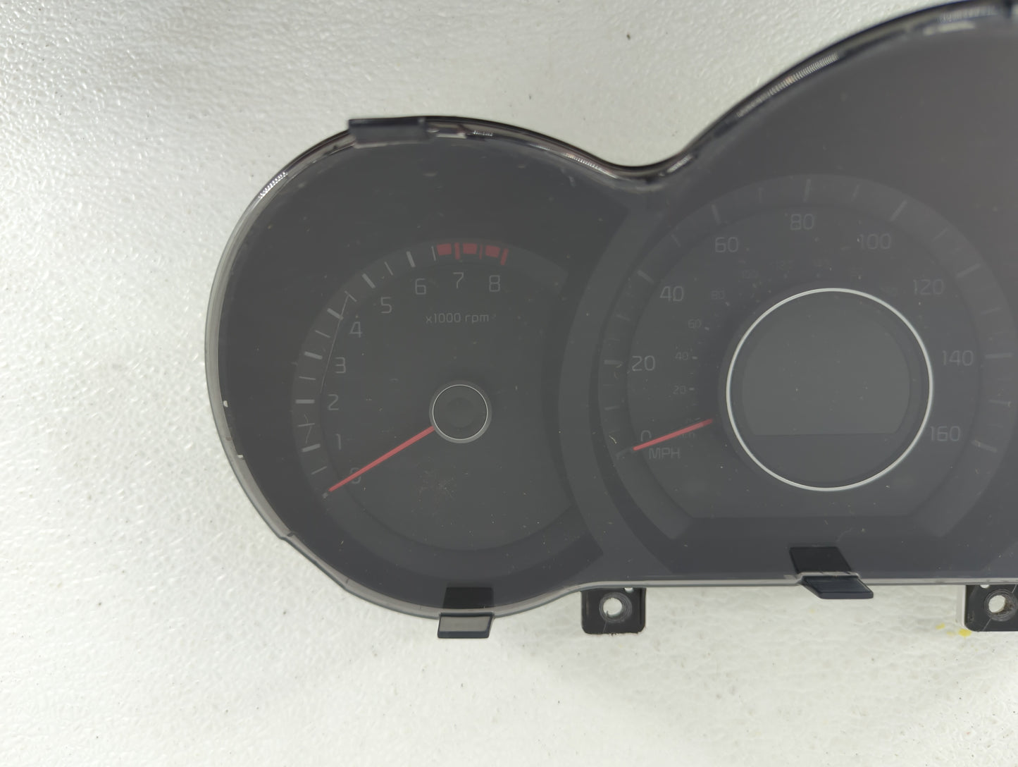 2014-2015 Kia Optima Instrument Cluster Speedometer Gauges P/N:94031-2T270 Fits Fits 2014 2015 OEM Used Auto Parts - Oemused
