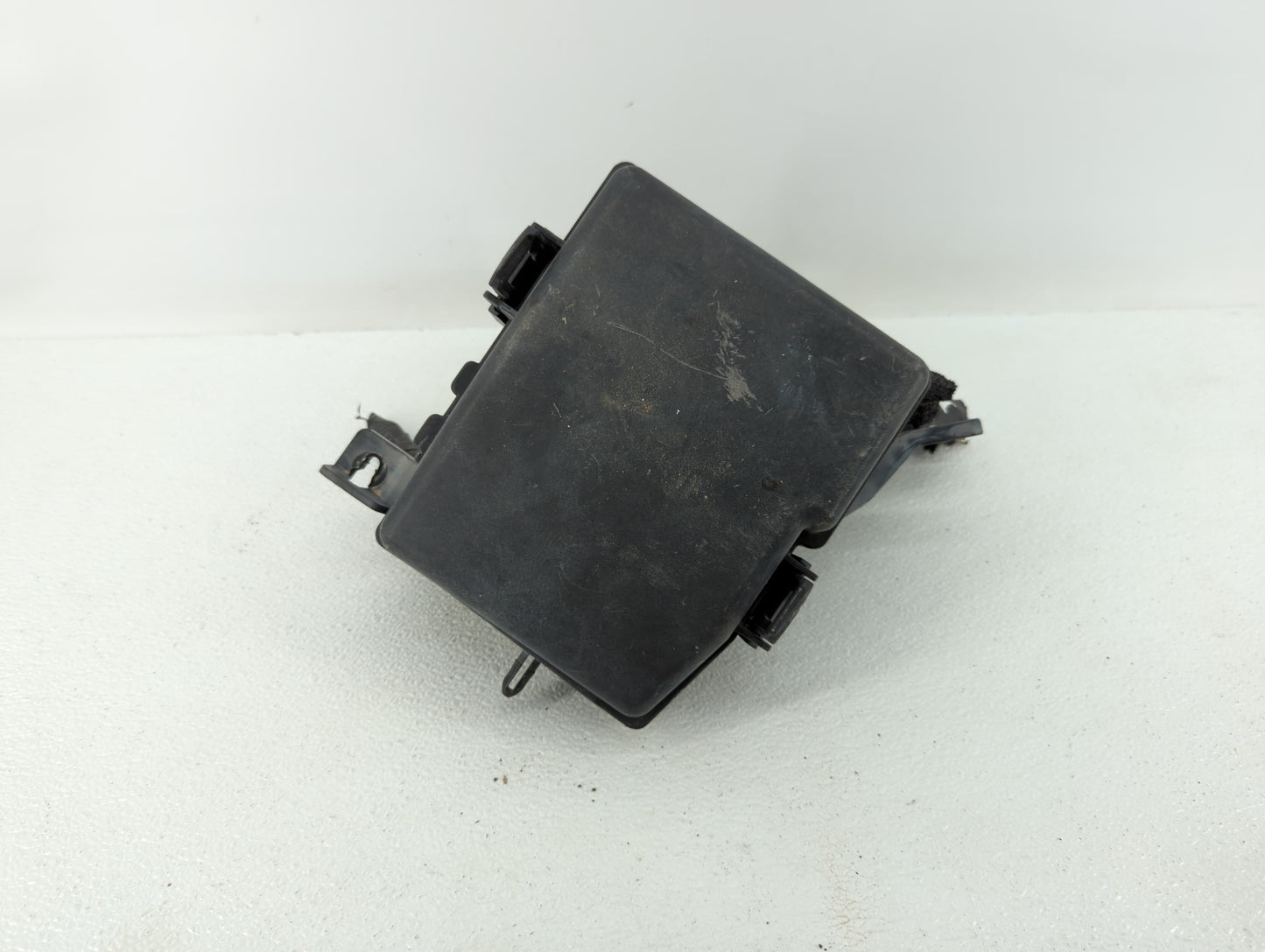 2014-2015 Kia Optima Fusebox Fuse Box Panel Relay Module P/N:VS912504C860QA Fits Fits 2014 2015 OEM Used Auto Parts - Oemuse