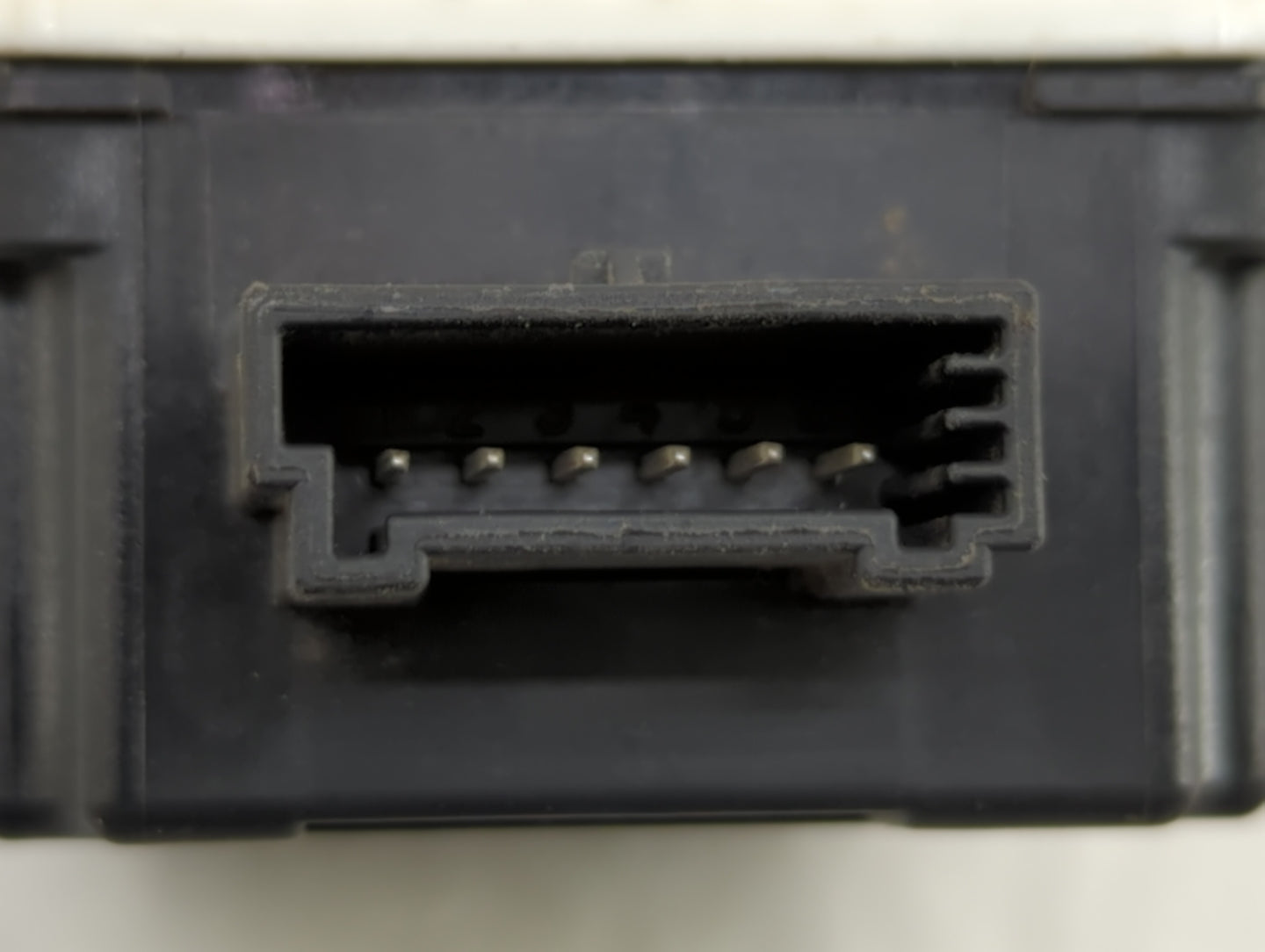 2014-2015 Kia Optima Chassis Control Module Ccm Bcm Body Control - Oemusedautoparts1.com