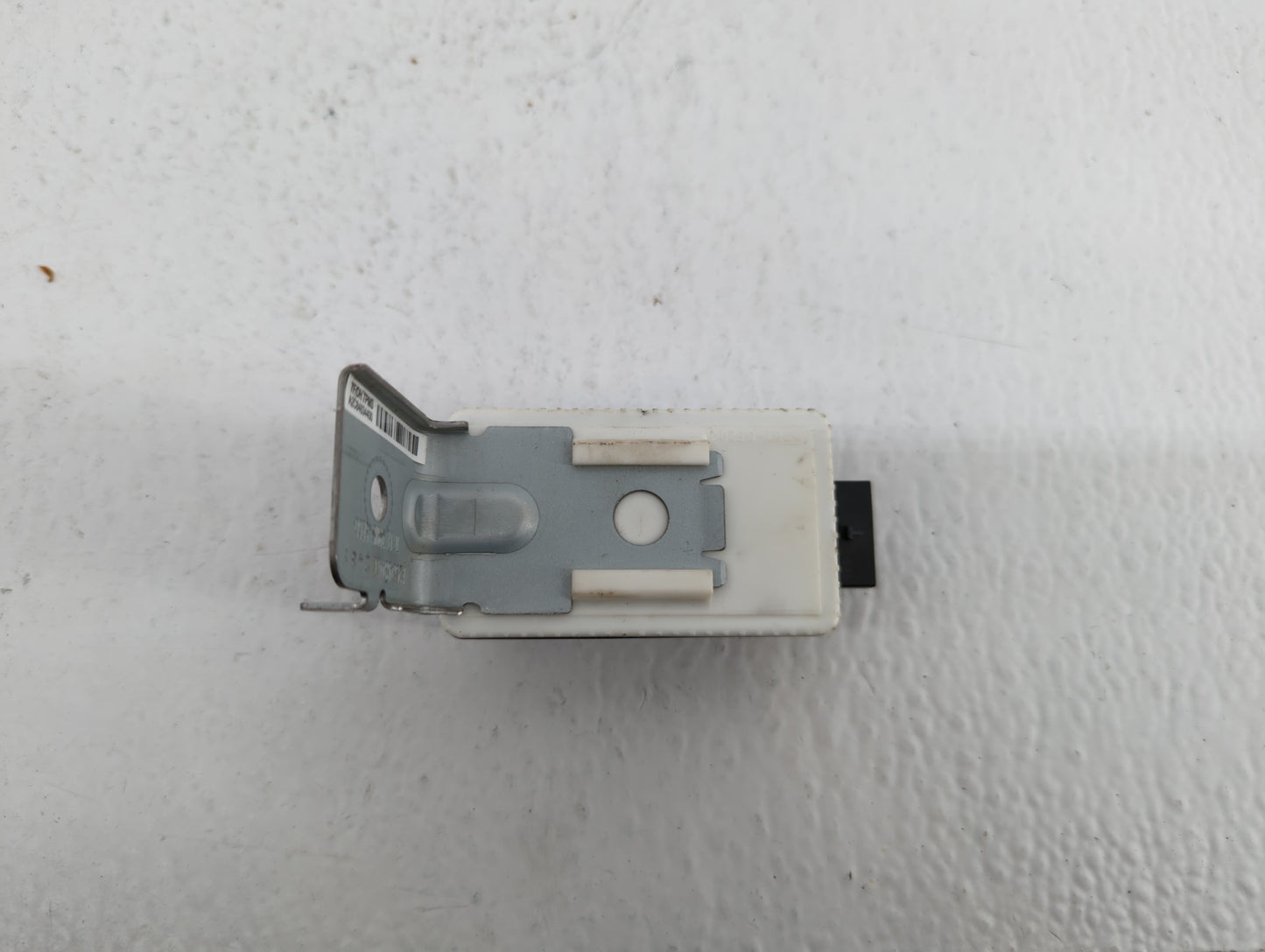 2014-2015 Kia Optima Chassis Control Module Ccm Bcm Body Control - Oemusedautoparts1.com