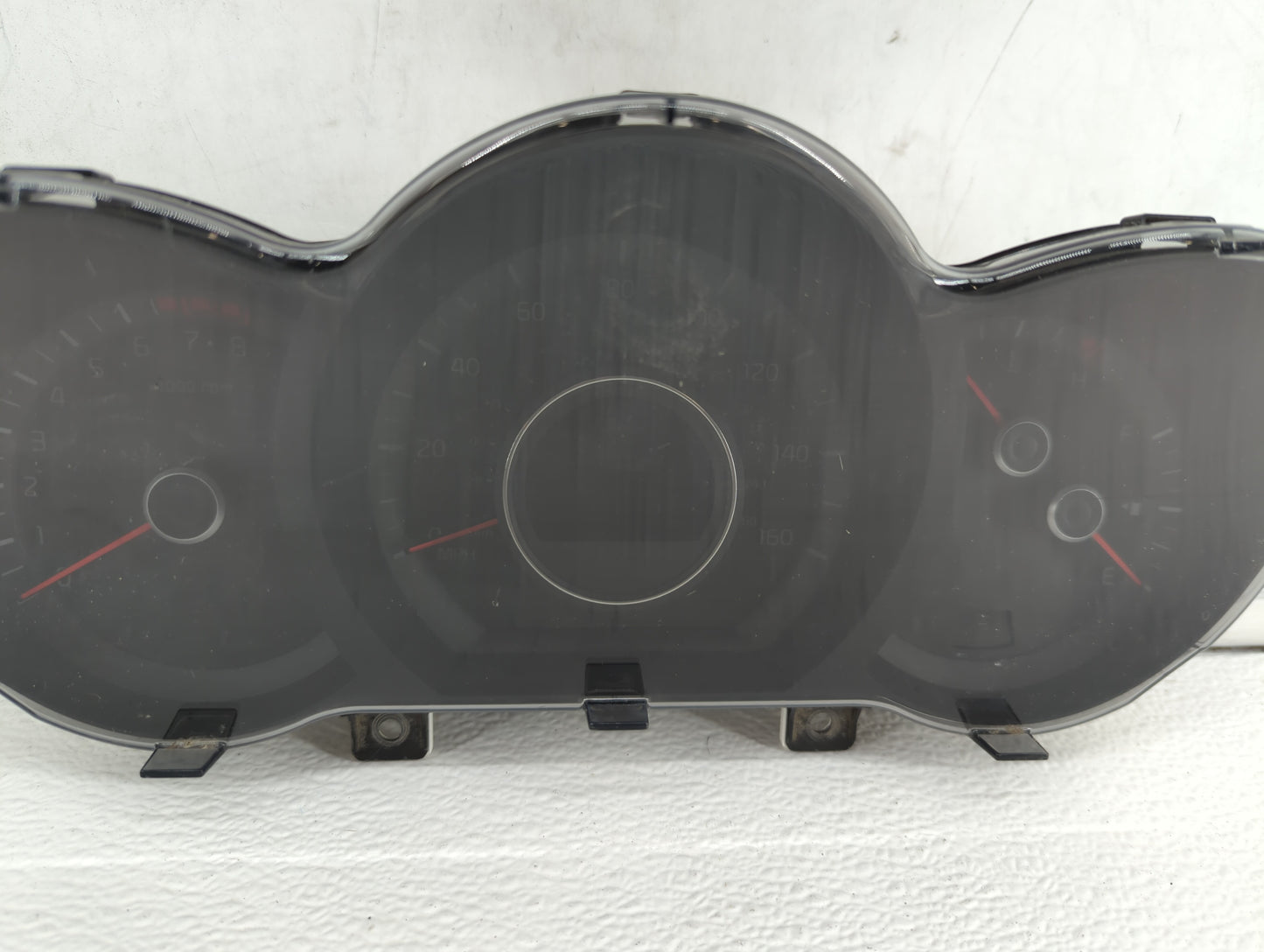 2014-2015 Kia Optima Instrument Cluster Speedometer Gauges P/N:94031-2T270 Fits Fits 2014 2015 OEM Used Auto Parts - Oemused