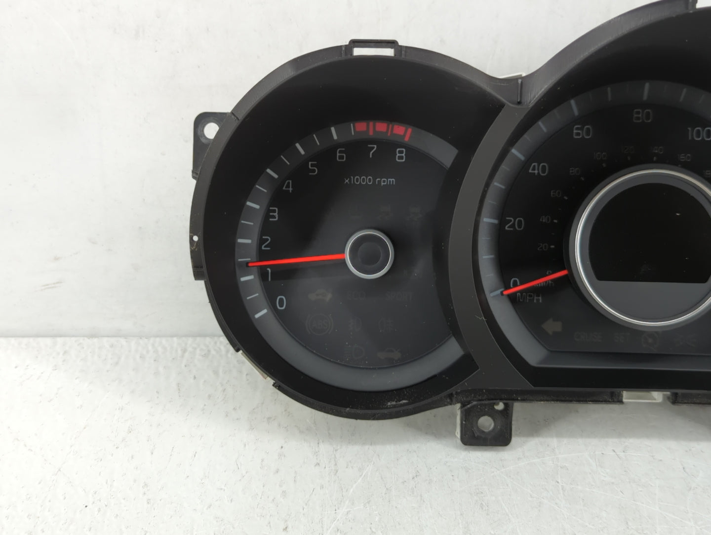 2014-2015 Kia Optima Instrument Cluster Speedometer Gauges P/N:94041-4U000 94031-2T270 Fits Fits 2014 2015 OEM Used Auto Par
