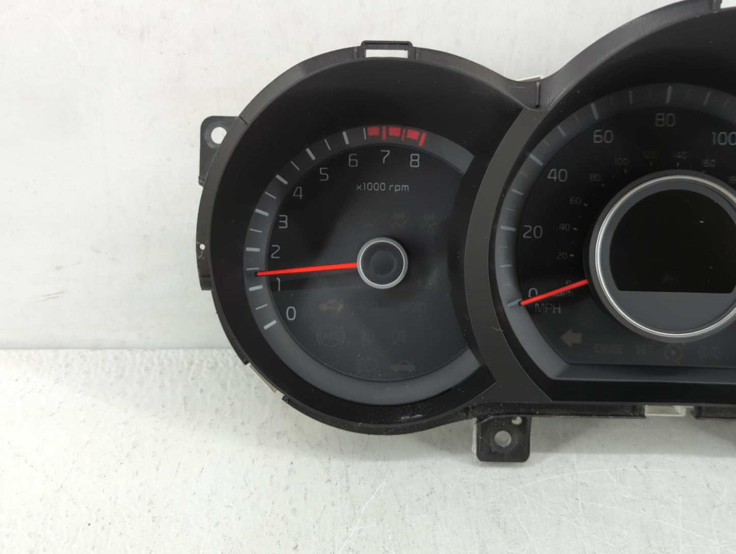 2014-2015 Kia Optima Instrument Cluster Speedometer Gauges P/N:94041-4U000 94031-2T270 Fits Fits 2014 2015 OEM Used Auto Par