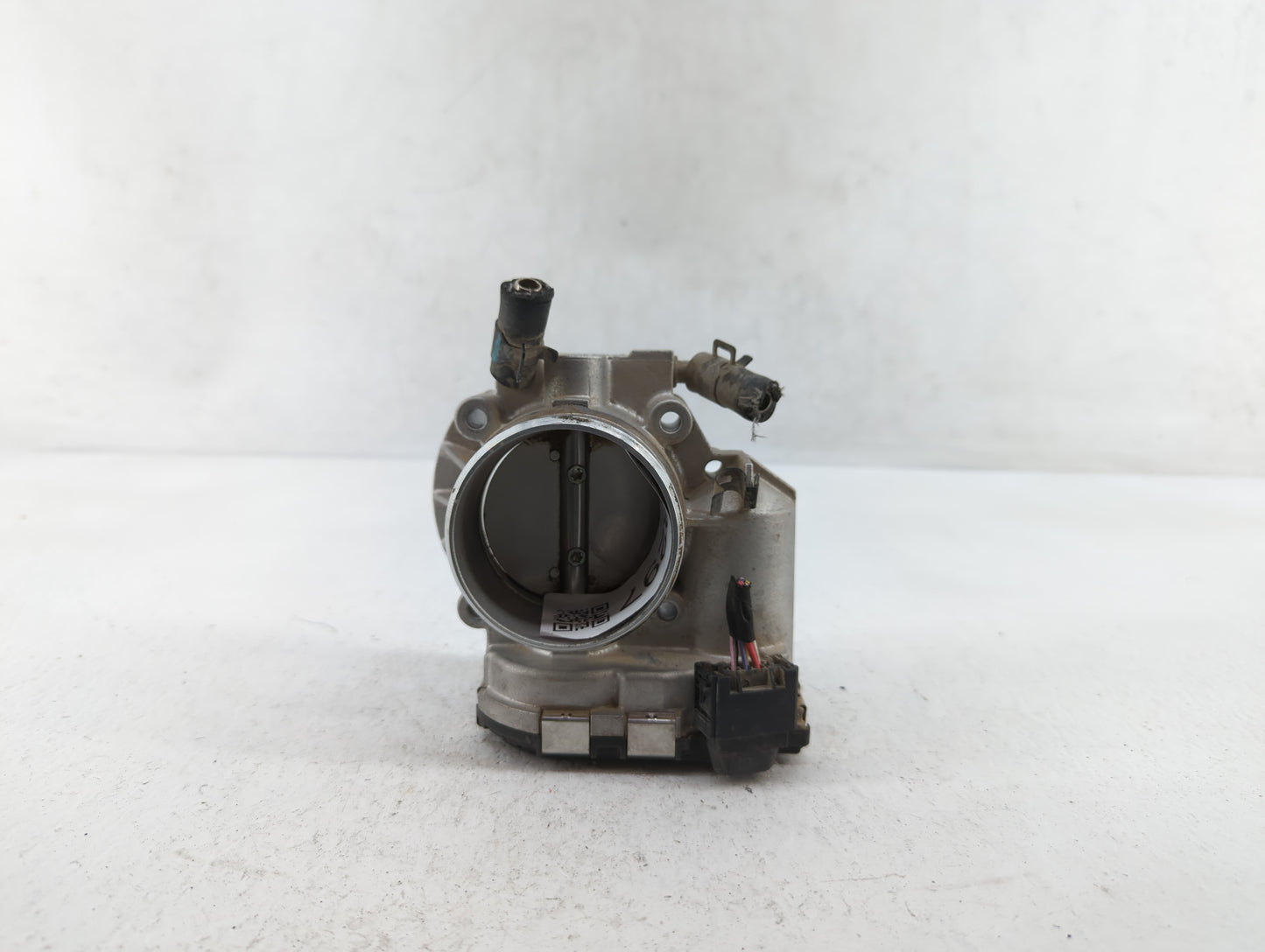 2011-2016 Kia Optima Throttle Body P/N:35100-2G700 35100-2G800 Fits Fits 2011 2012 2013 2014 2015 2016 OEM Used Auto Parts -