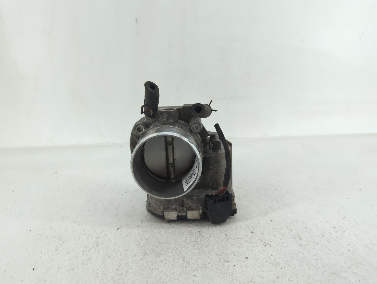 2011-2015 Kia Optima Throttle Body P/N:35100-2G700 Fits Fits 2011 2012 2013 2014 2015 2016 OEM Used Auto Parts - Oemusedauto