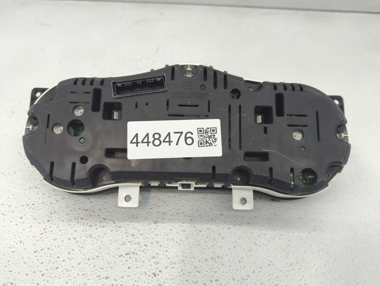 2014-2015 Kia Optima Instrument Cluster Speedometer Gauges P/N:94041-2T460 94031-2T270 Fits Fits 2014 2015 OEM Used Auto Par