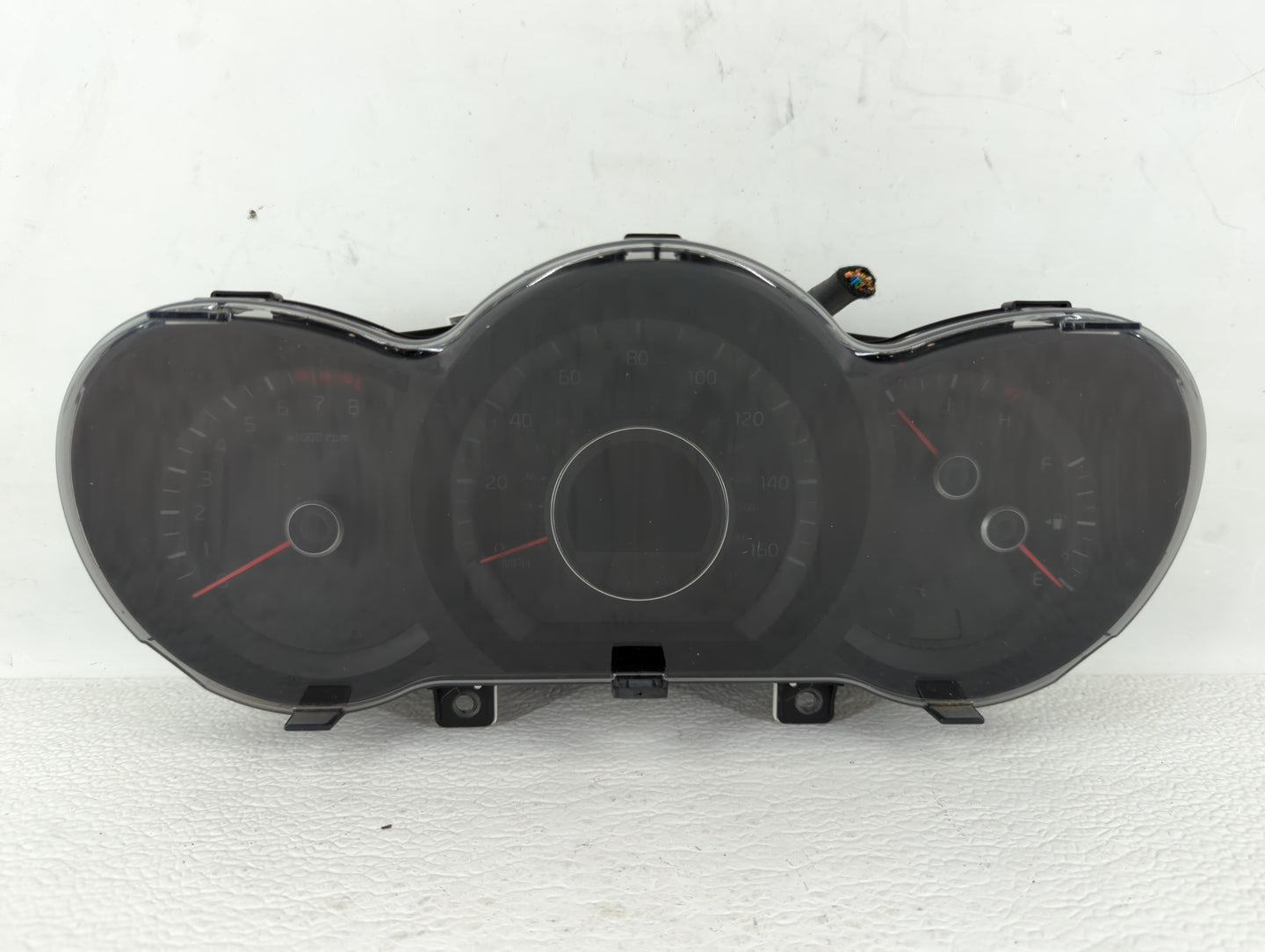 2014-2015 Kia Optima Instrument Cluster Speedometer Gauges P/N:94041-2T460 94031-2T270 Fits Fits 2014 2015 OEM Used Auto Par