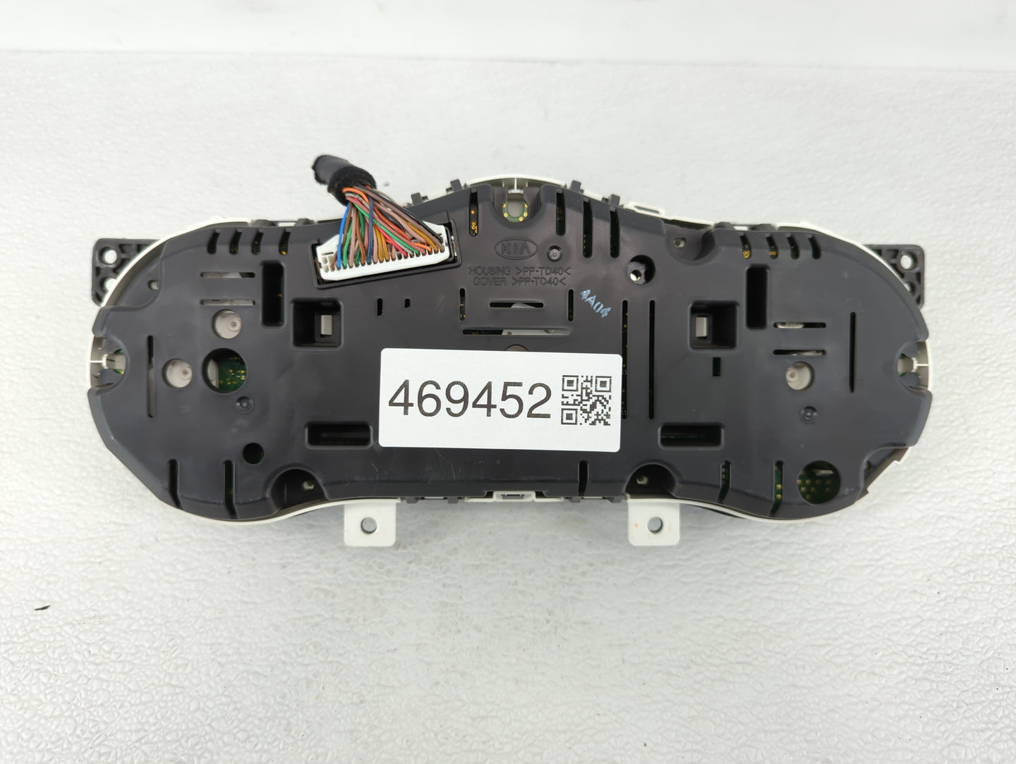2014-2015 Kia Optima Instrument Cluster Speedometer Gauges P/N:94041-2T460 94031-2T270 Fits Fits 2014 2015 OEM Used Auto Par