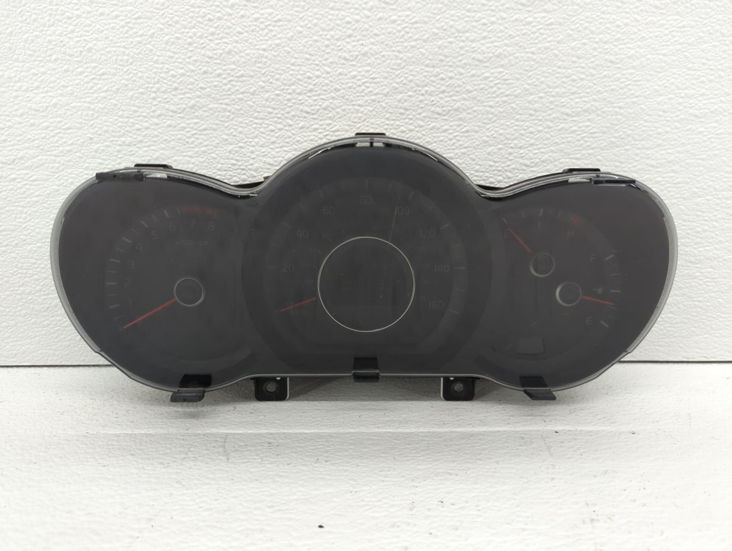 2014-2015 Kia Optima Instrument Cluster Speedometer Gauges P/N:94041-2T460 94031-2T270 Fits Fits 2014 2015 OEM Used Auto Par