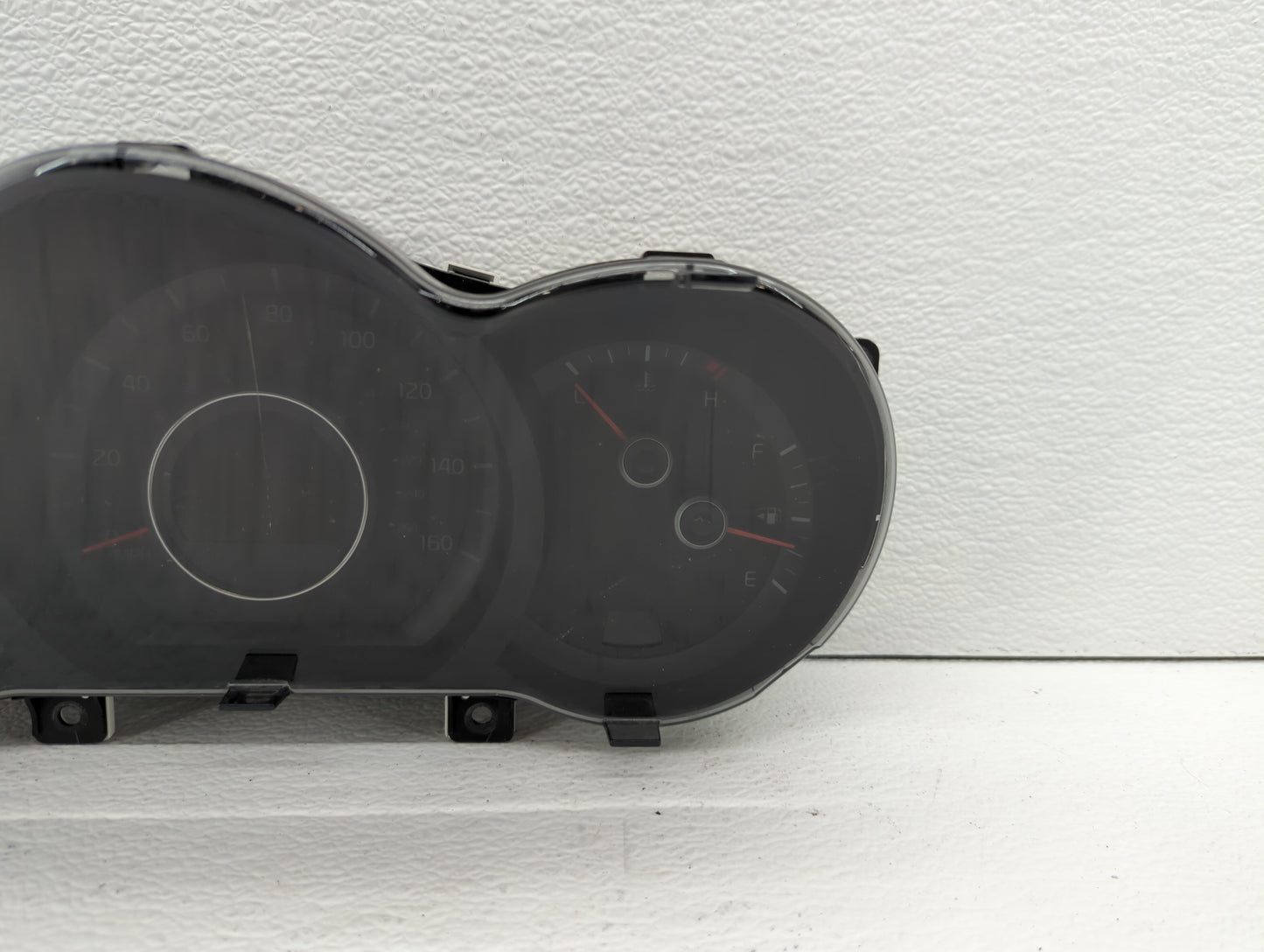2014-2015 Kia Optima Instrument Cluster Speedometer Gauges P/N:94041-2T460 94031-2T270 Fits Fits 2014 2015 OEM Used Auto Par