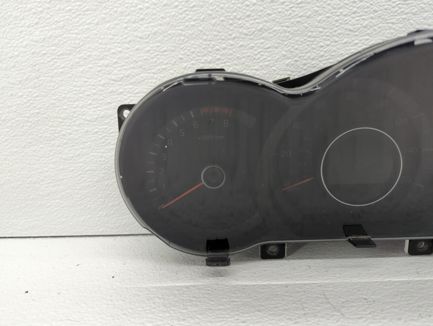 2014-2015 Kia Optima Instrument Cluster Speedometer Gauges P/N:94041-2T460 94031-2T270 Fits Fits 2014 2015 OEM Used Auto Par