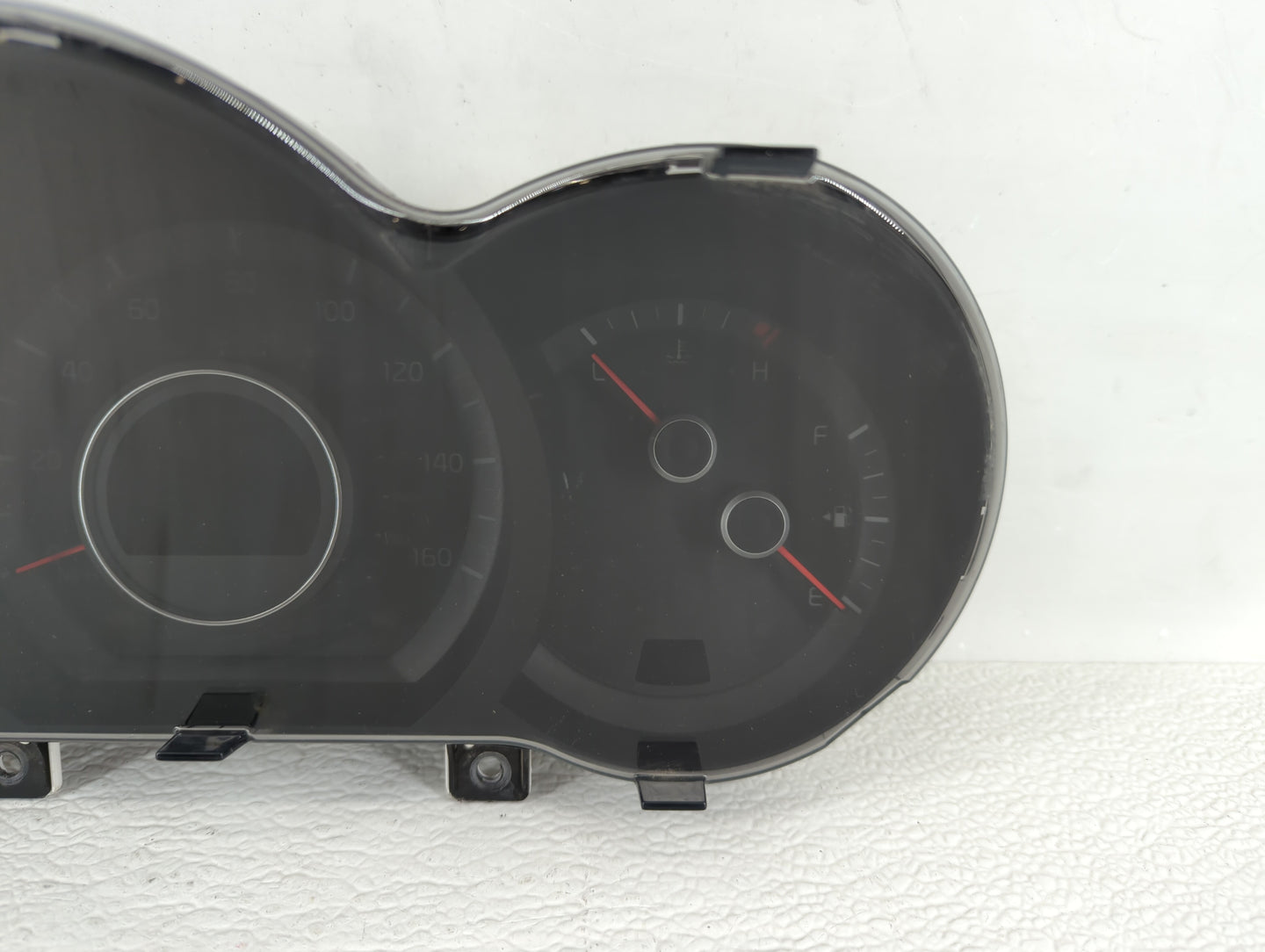 2014-2015 Kia Optima Instrument Cluster Speedometer Gauges P/N:94041-2T460 94031-2T270 Fits Fits 2014 2015 OEM Used Auto Par