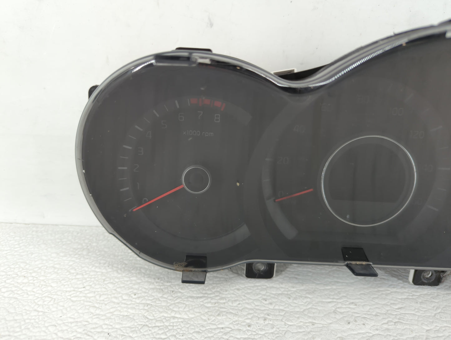 2014-2015 Kia Optima Instrument Cluster Speedometer Gauges P/N:94041-2T460 94031-2T270 Fits Fits 2014 2015 OEM Used Auto Par