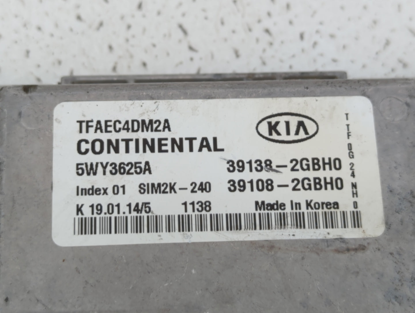 2014-2015 Kia Optima PCM Engine Control Computer ECU ECM PCU OEM P/N:39138-2GBH0 39108-2GBH0 Fits Fits 2014 2015 OEM Used Au