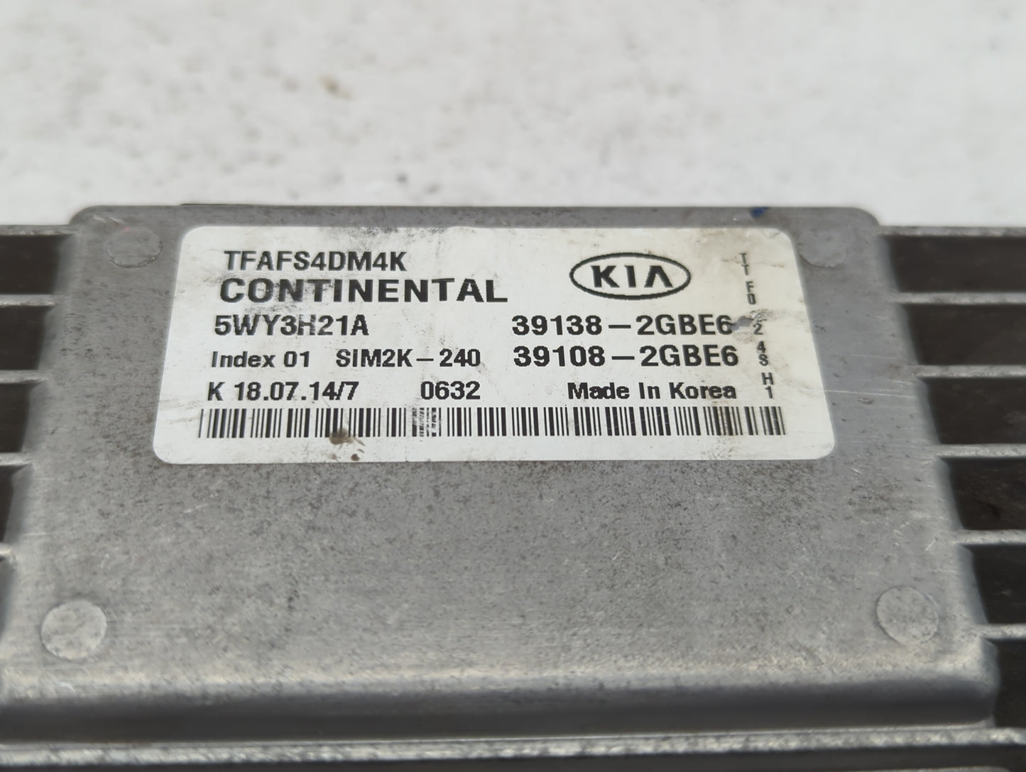 2014-2015 Kia Optima PCM Engine Control Computer ECU ECM PCU OEM P/N:39108-2GBE6 39138-2GBE6, 39108-2GBJ6 Fits Fits 2014 201
