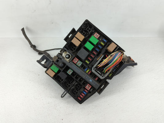 2014-2015 Kia Optima Fusebox Fuse Box Panel Relay Module P/N:91955-2T730 Fits Fits 2014 2015 OEM Used Auto Parts