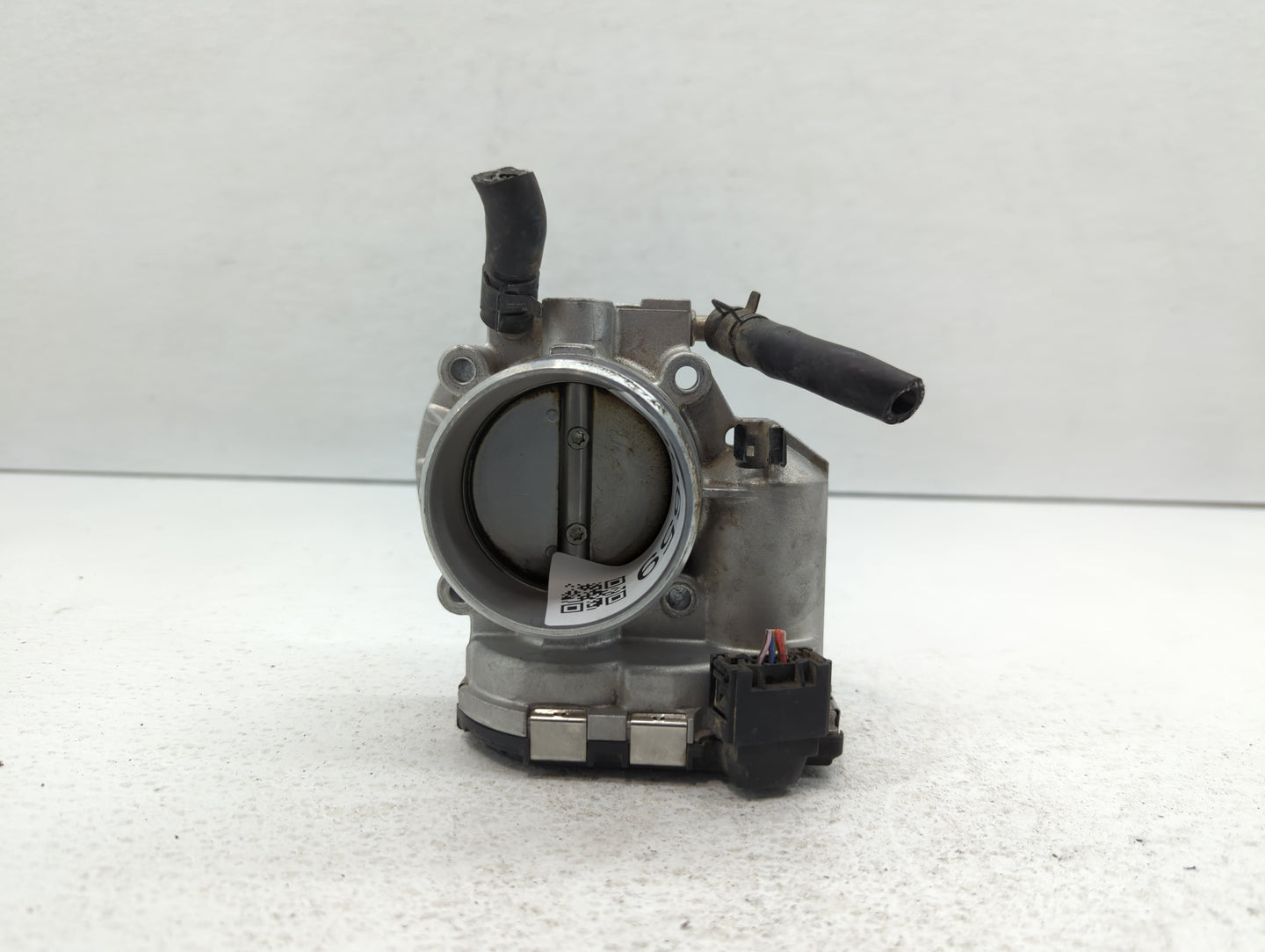 2011-2016 Kia Optima Throttle Body P/N:35100-2G800 Fits Fits 2011 2012 2013 2014 2015 2016 OEM Used Auto Parts - Oemusedauto