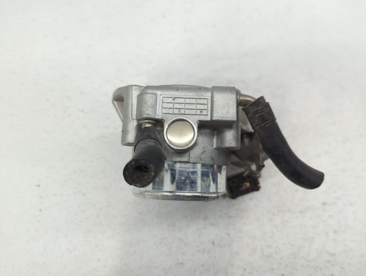 2011-2016 Kia Optima Throttle Body P/N:35100-2G800 Fits Fits 2011 2012 2013 2014 2015 2016 OEM Used Auto Parts - Oemusedauto