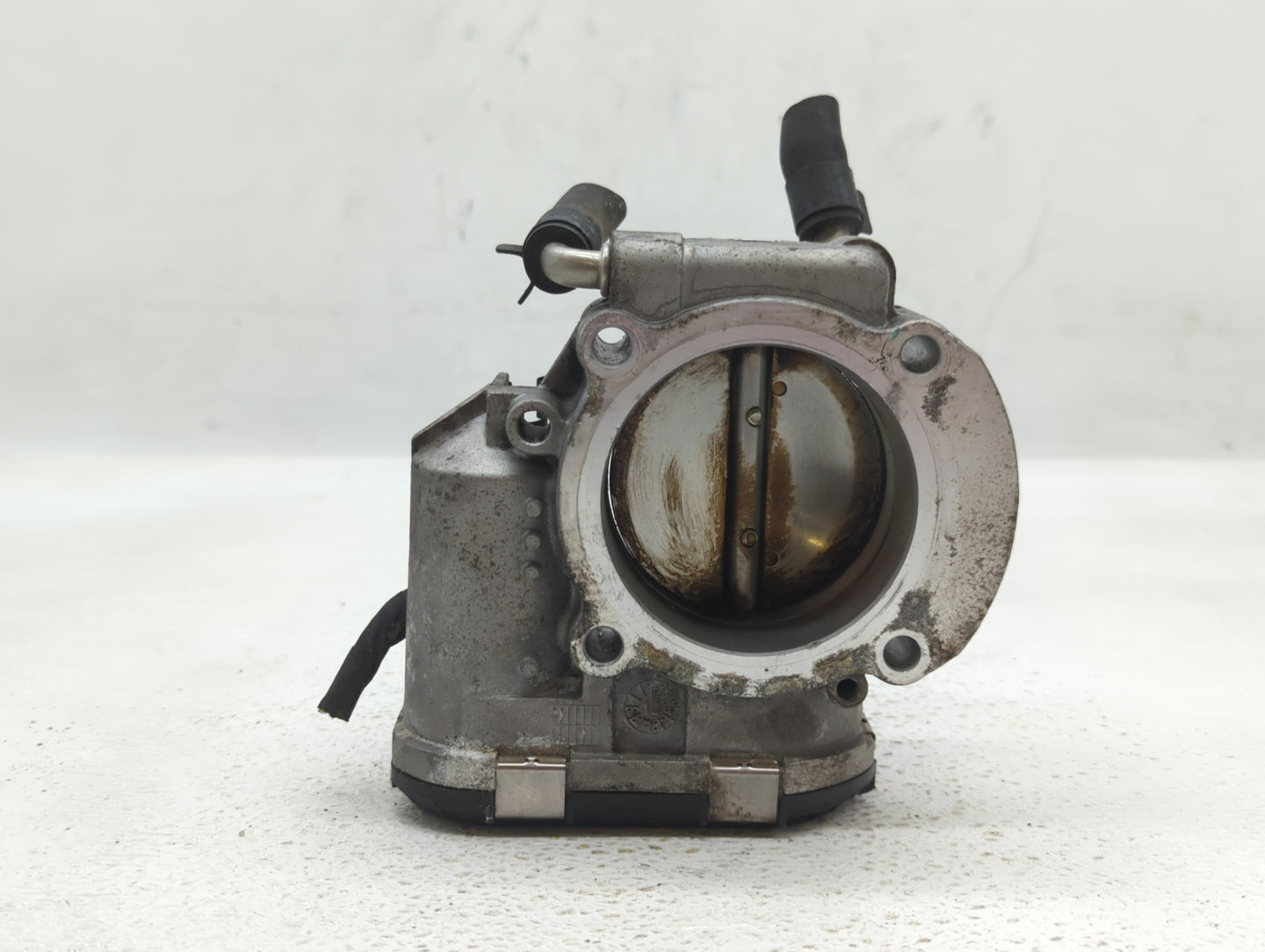 2011-2016 Kia Optima Throttle Body P/N:35100-2G700 35100-2G800 Fits Fits 2011 2012 2013 2014 2015 2016 OEM Used Auto Parts -