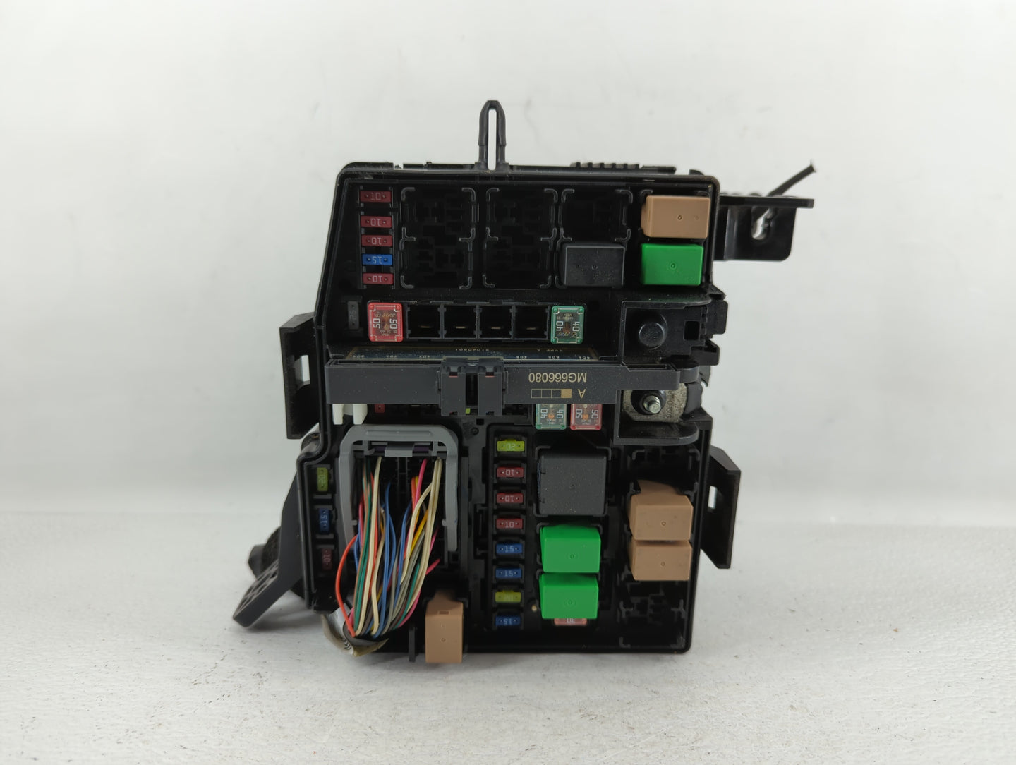 2014-2015 Kia Optima Fusebox Fuse Box Panel Relay Module P/N:91955-2T730QQK Fits Fits 2014 2015 OEM Used Auto Parts - Oemuse