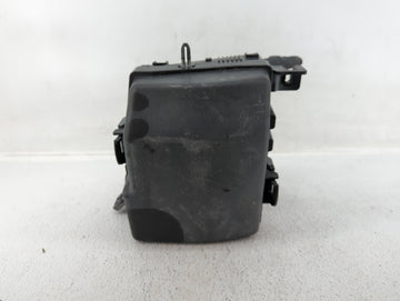 2014-2015 Kia Optima Fusebox Fuse Box Panel Relay Module P/N:91955-2T730QQK Fits Fits 2014 2015 OEM Used Auto Parts - Oemuse