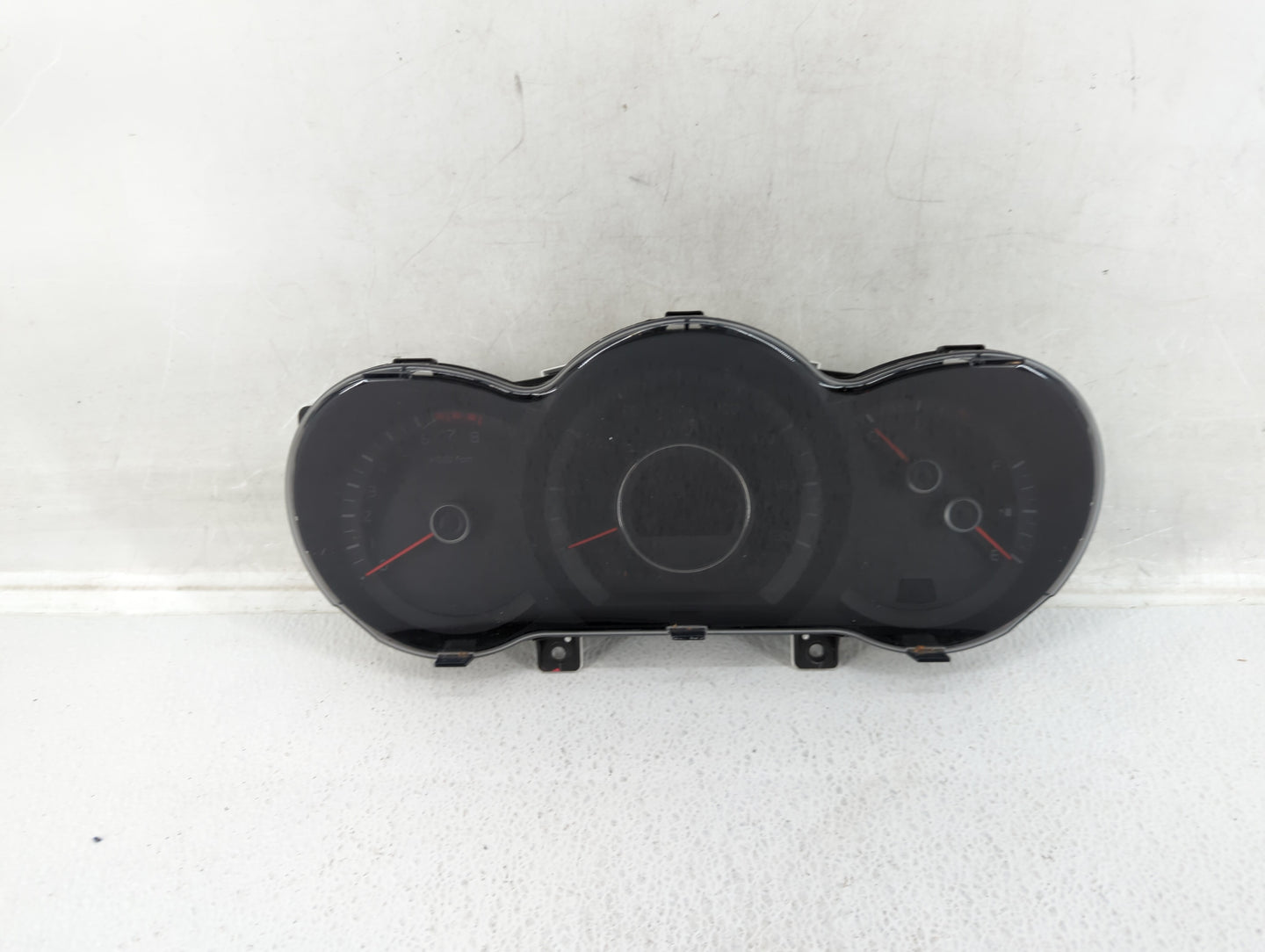 2014-2015 Kia Optima Instrument Cluster Speedometer Gauges P/N:94031-2T270 Fits Fits 2014 2015 OEM Used Auto Parts - Oemused