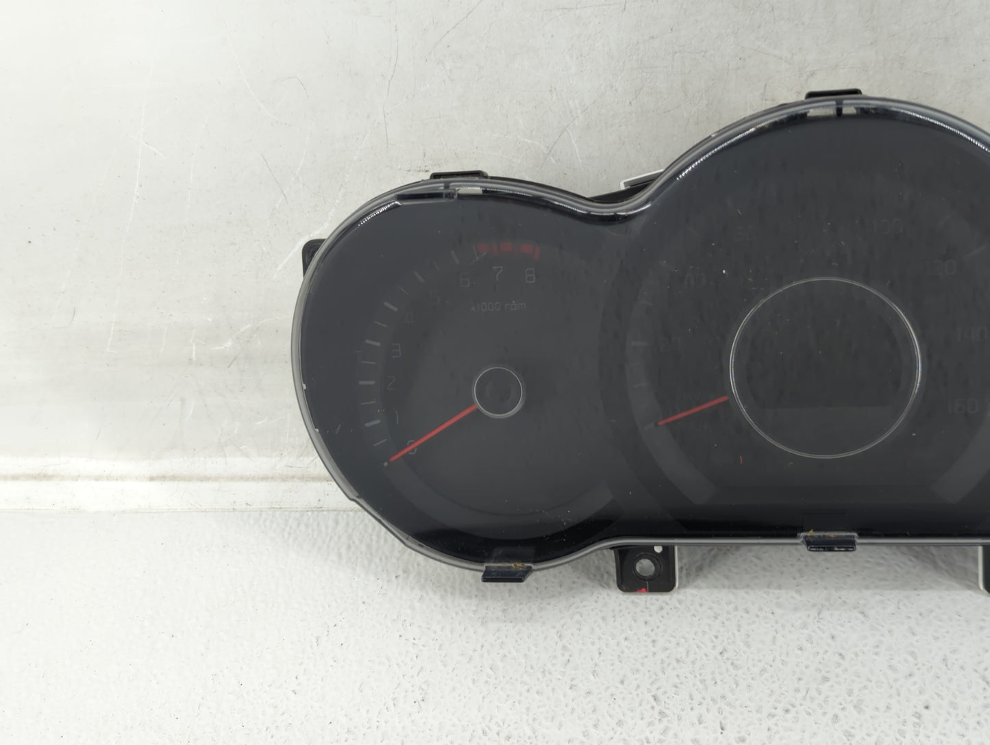 2014-2015 Kia Optima Instrument Cluster Speedometer Gauges P/N:94031-2T270 Fits Fits 2014 2015 OEM Used Auto Parts - Oemused