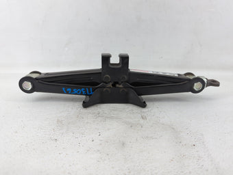 compare product 2014 Kia Optima Spare Scissor Car Jack 536738