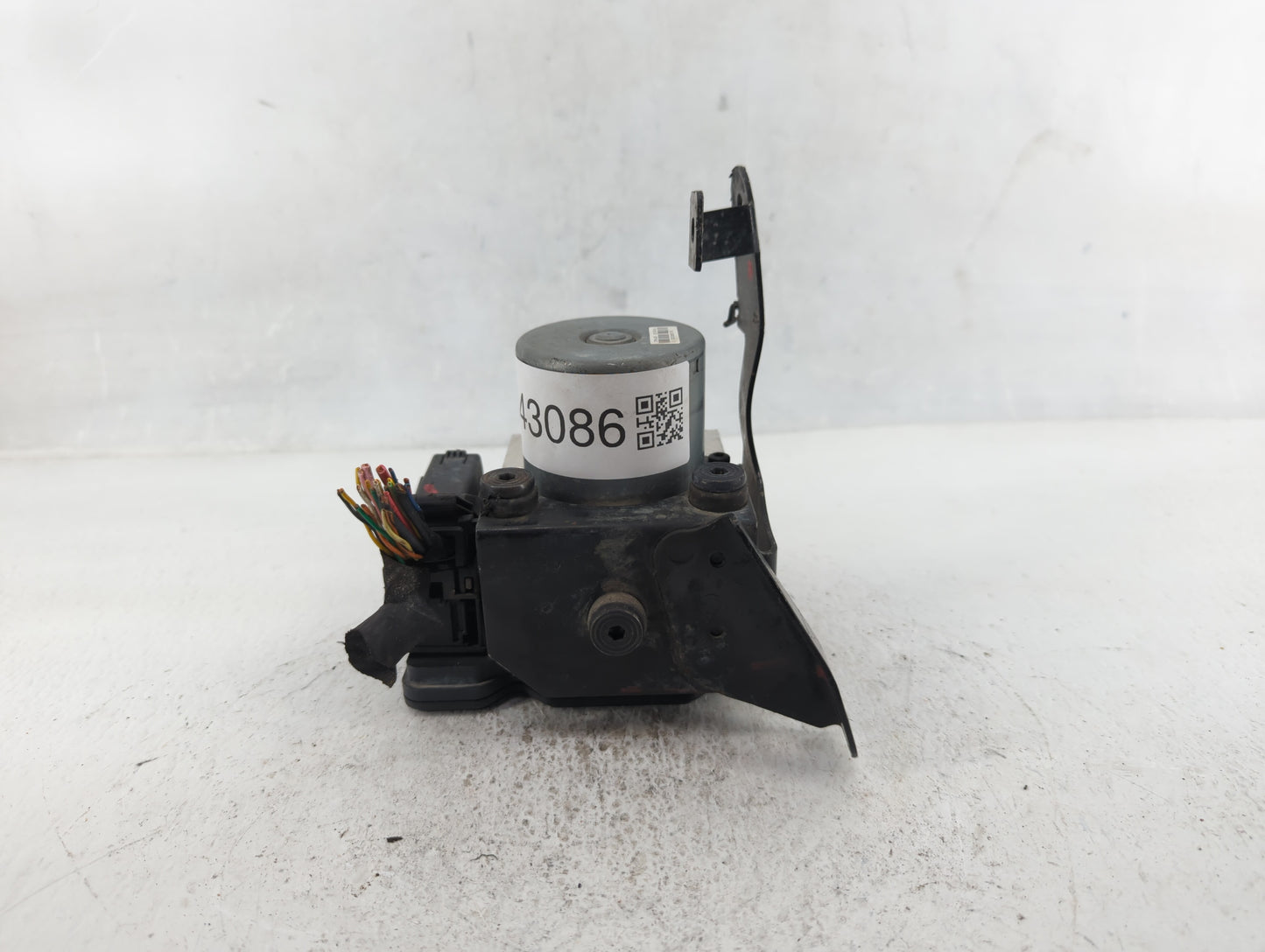 2014-2015 Kia Optima ABS Pump Control Module Replacement Fits Fits 2014 2015 OEM Used Auto Parts - Oemusedautoparts1.com