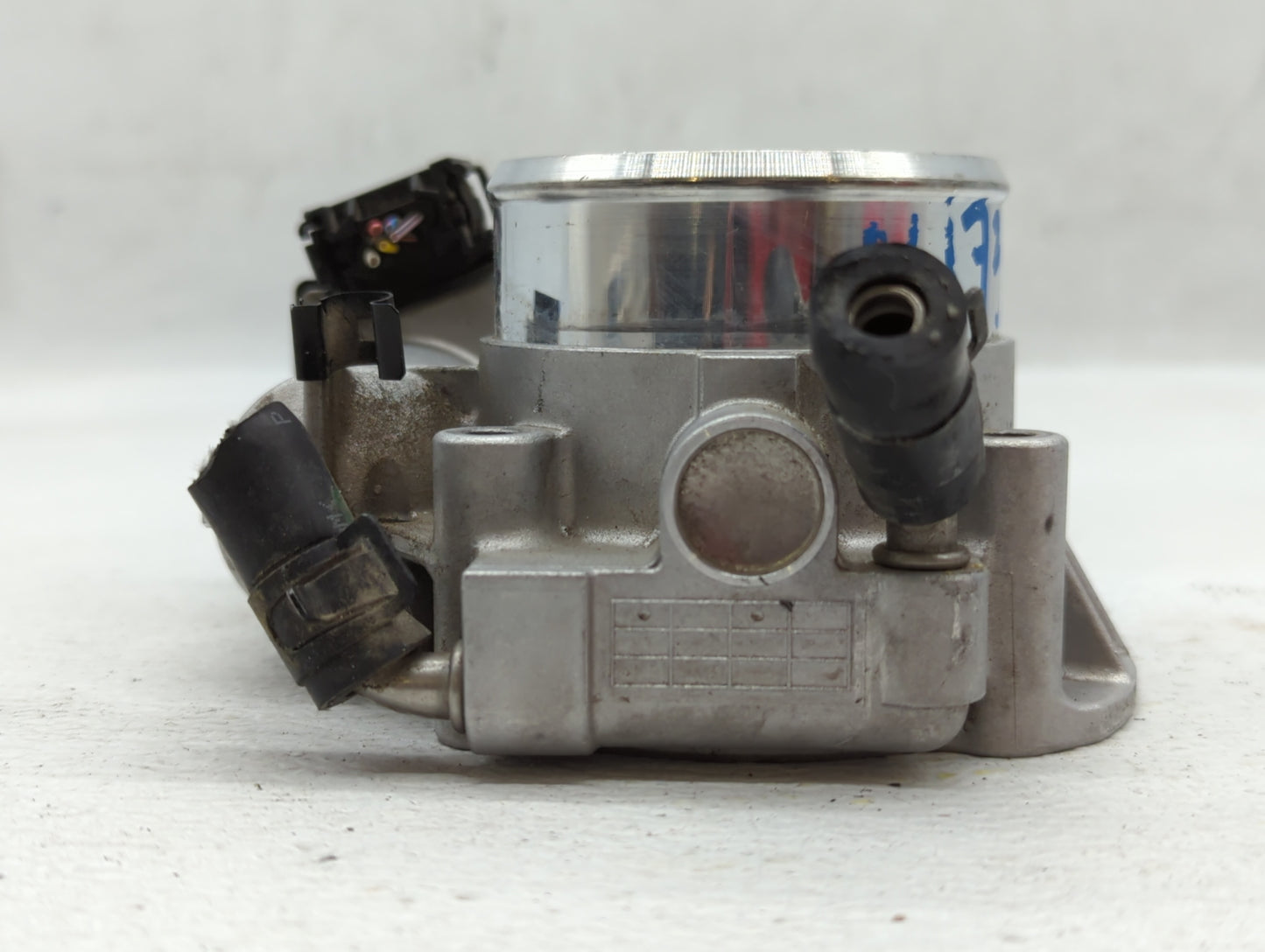 2011-2016 Kia Optima Throttle Body P/N:35100-2G800 Fits Fits 2011 2012 2013 2014 2015 2016 OEM Used Auto Parts - Oemusedauto