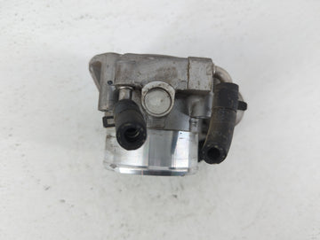 2011-2015 Kia Optima Throttle Body P/N:35100-2G700 Fits Fits 2011 2012 2013 2014 2015 2016 OEM Used Auto Parts