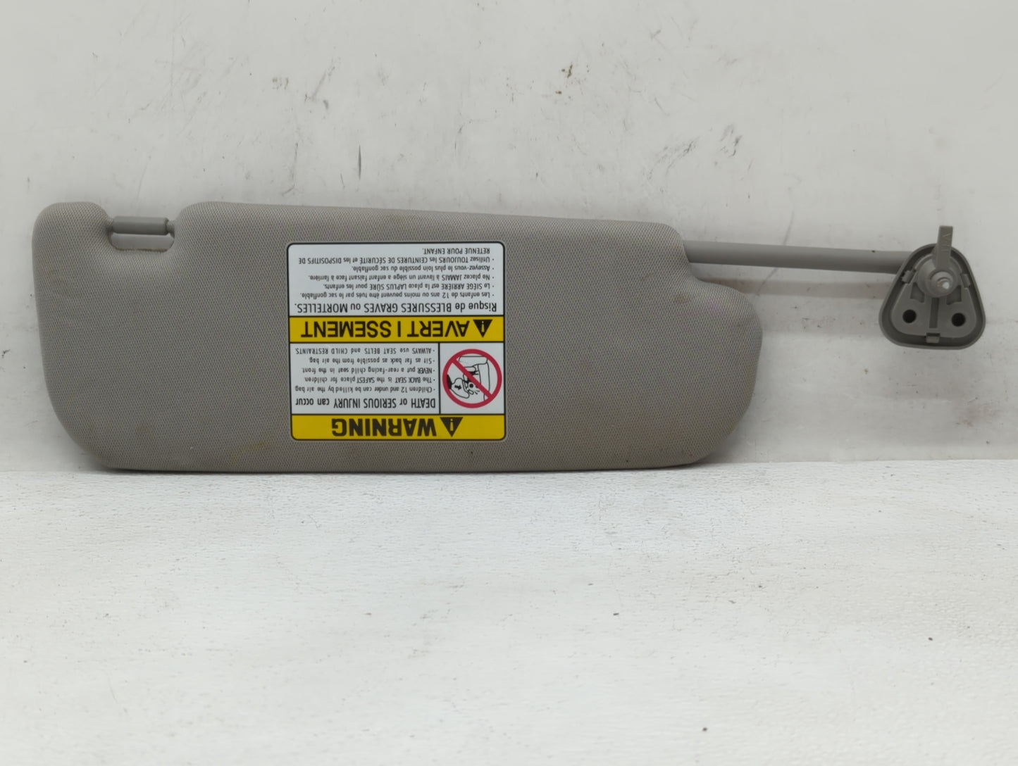 2011-2016 Kia Optima Sun Visor Shade Replacement Driver Left Mirror Fits Fits 2011 2012 2013 2014 2015 2016 OEM Used Auto Pa
