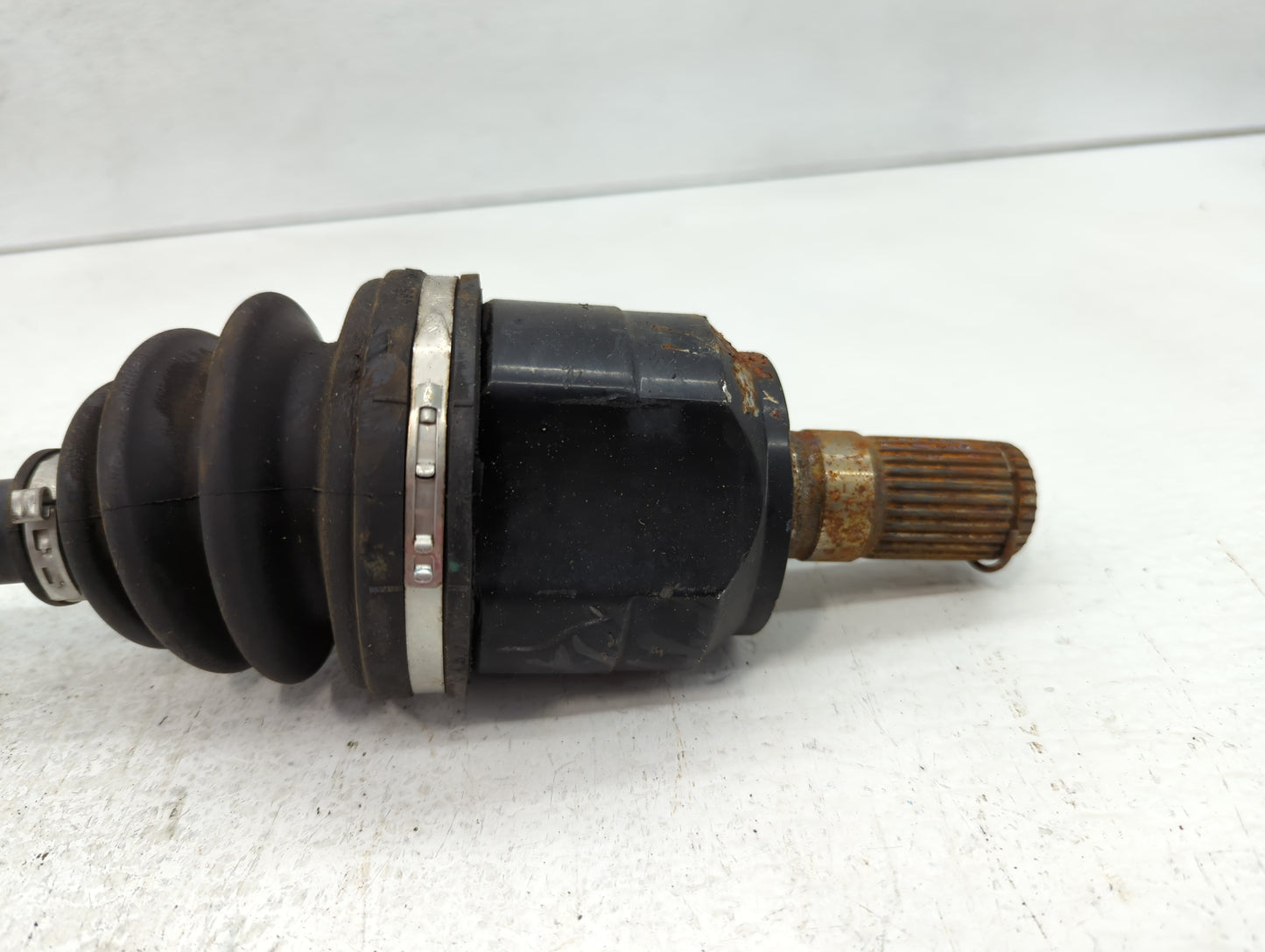 2011-2016 Kia Optima Axle Shaft Front Driver Cv C/v - Oemusedautoparts1.com