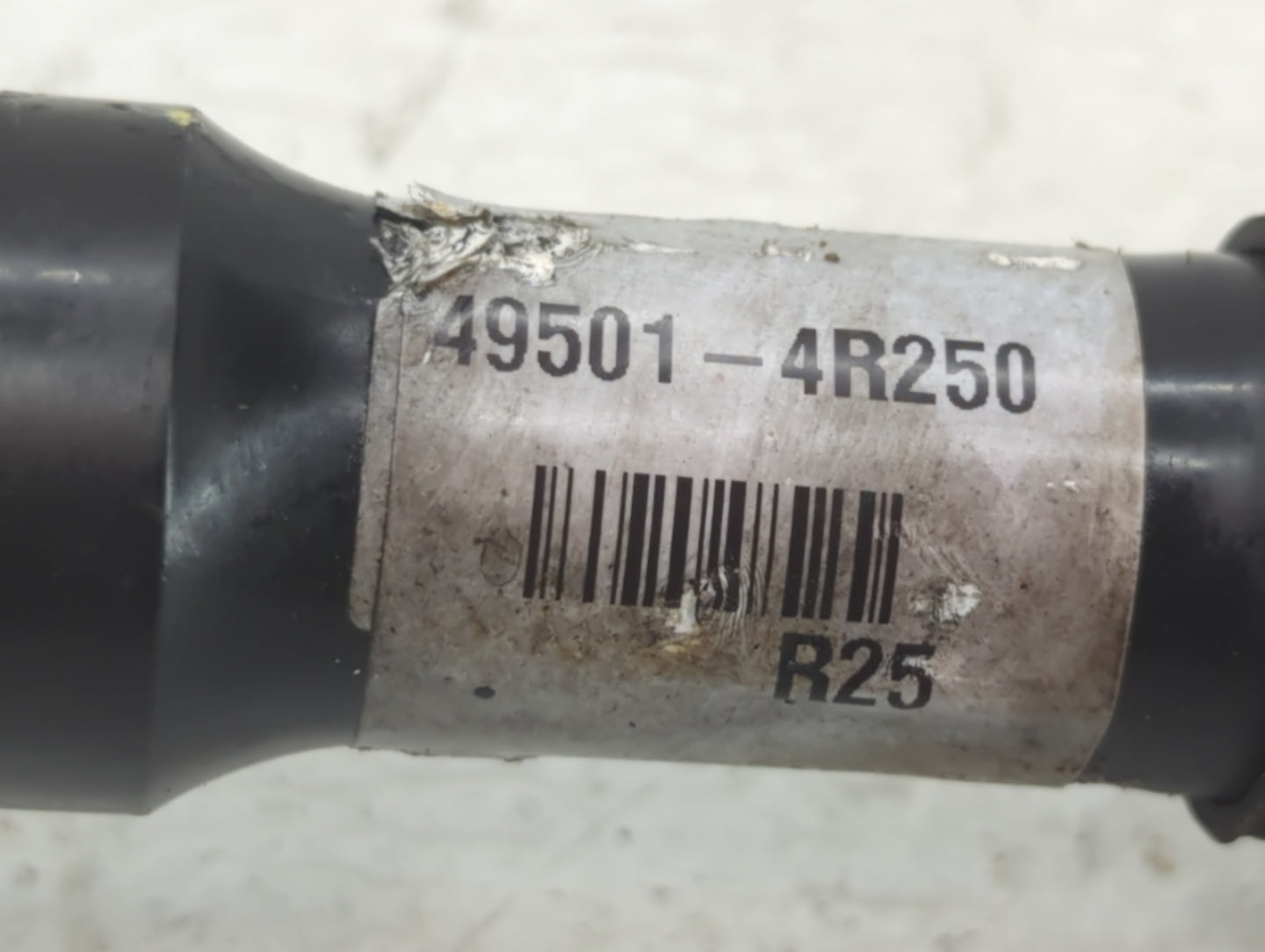 2014-2015 Kia Optima Axle Shaft Front Driver Cv C/v - Oemusedautoparts1.com