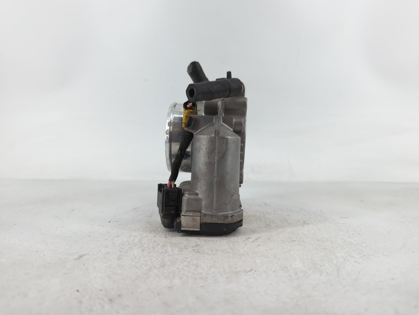 2011-2016 Kia Optima Throttle Body P/N:90 4501 0020 35100-2G800 Fits Fits 2011 2012 2013 2014 2015 2016 OEM Used Auto Parts 