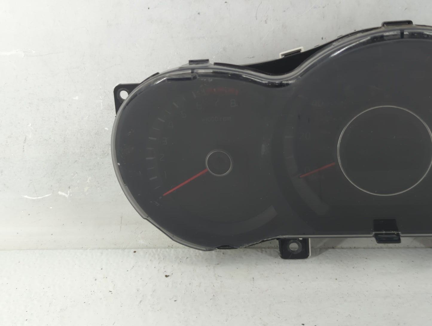 2014-2015 Kia Optima Instrument Cluster Speedometer Gauges P/N:94031-2T270 Fits Fits 2014 2015 OEM Used Auto Parts - Oemused
