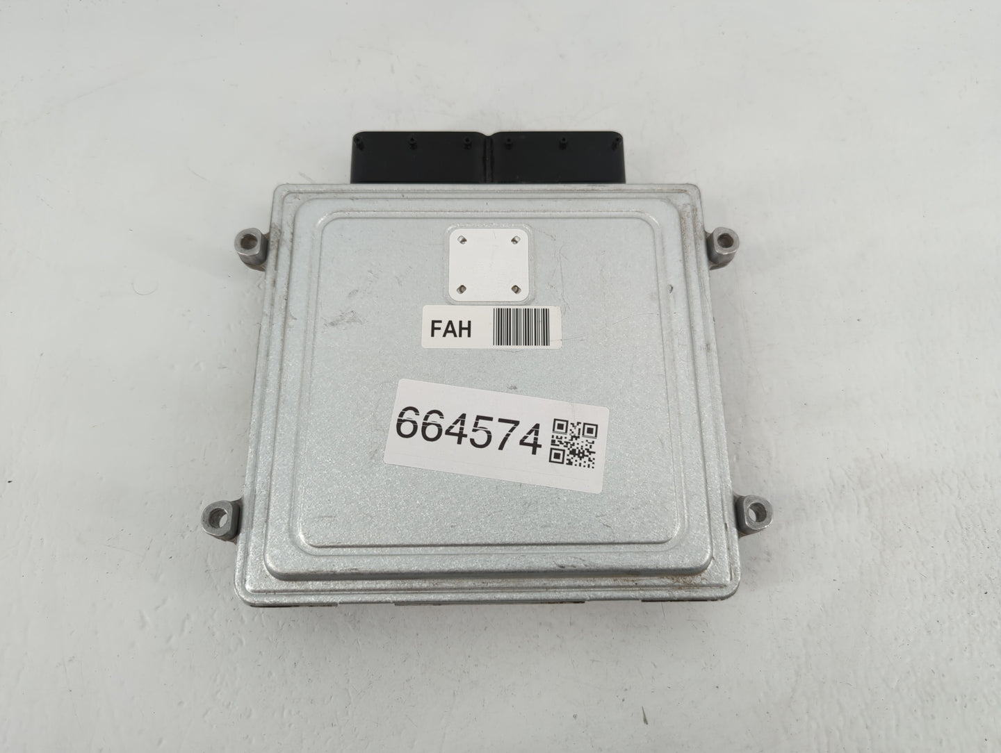 2014-2015 Kia Optima PCM Engine Control Computer ECU ECM PCU OEM P/N:39138-2GBE0 39108-2GBE0 Fits Fits 2014 2015 OEM Used Au