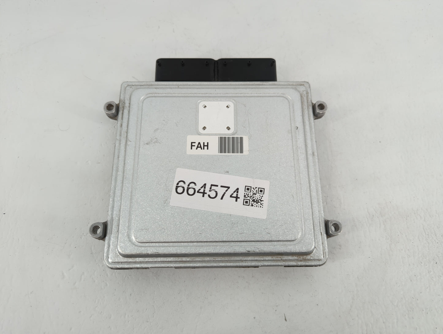 2014-2015 Kia Optima PCM Engine Control Computer ECU ECM PCU OEM P/N:39138-2GBE0 39108-2GBE0 Fits Fits 2014 2015 OEM Used Au