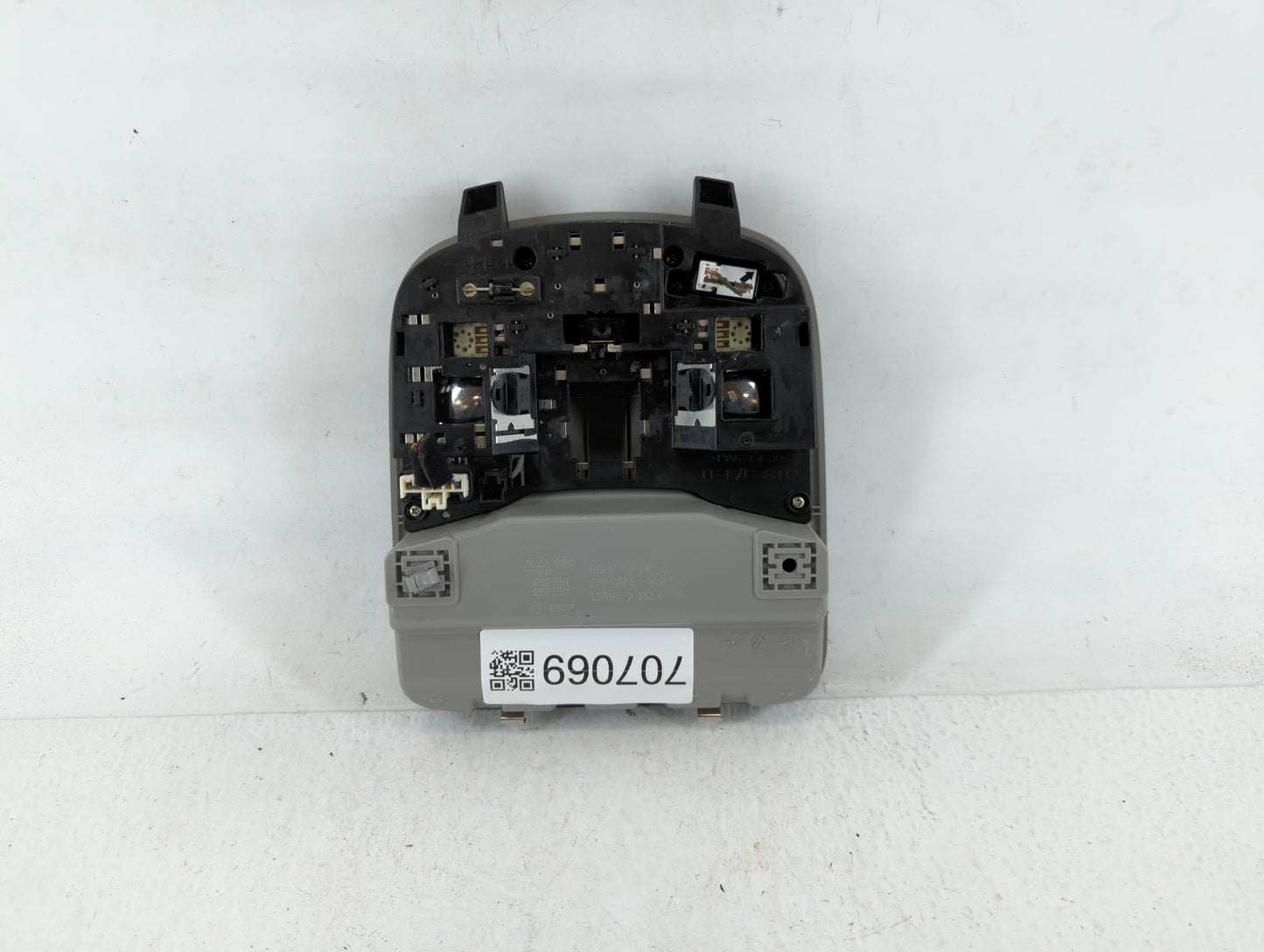 2014 Kia Optima Overhead Roof Console - Oemusedautoparts1.com