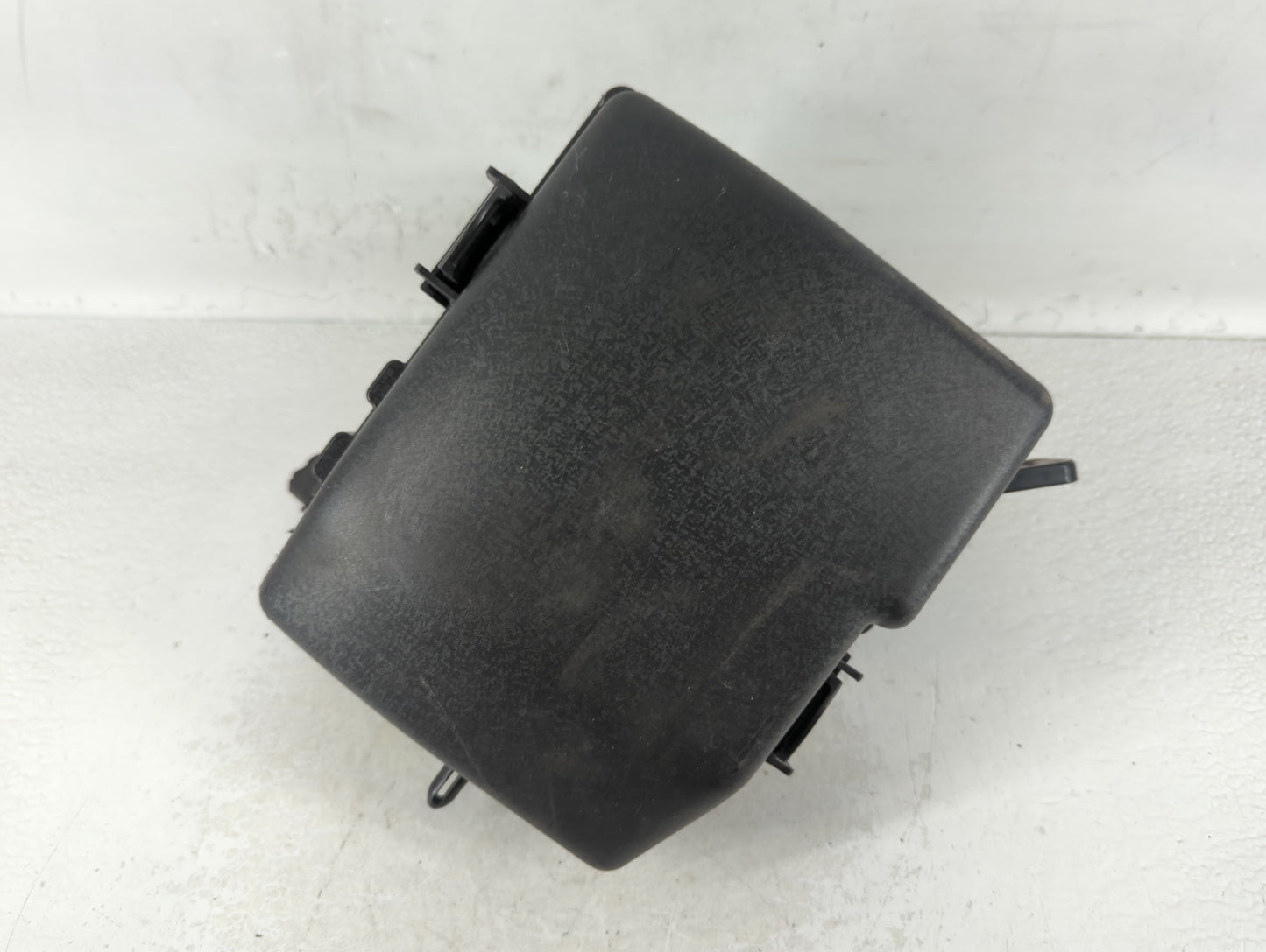 2014-2015 Kia Optima Fusebox Fuse Box Panel Relay Module P/N:91955-2T730QQK Fits Fits 2014 2015 OEM Used Auto Parts - Oemuse