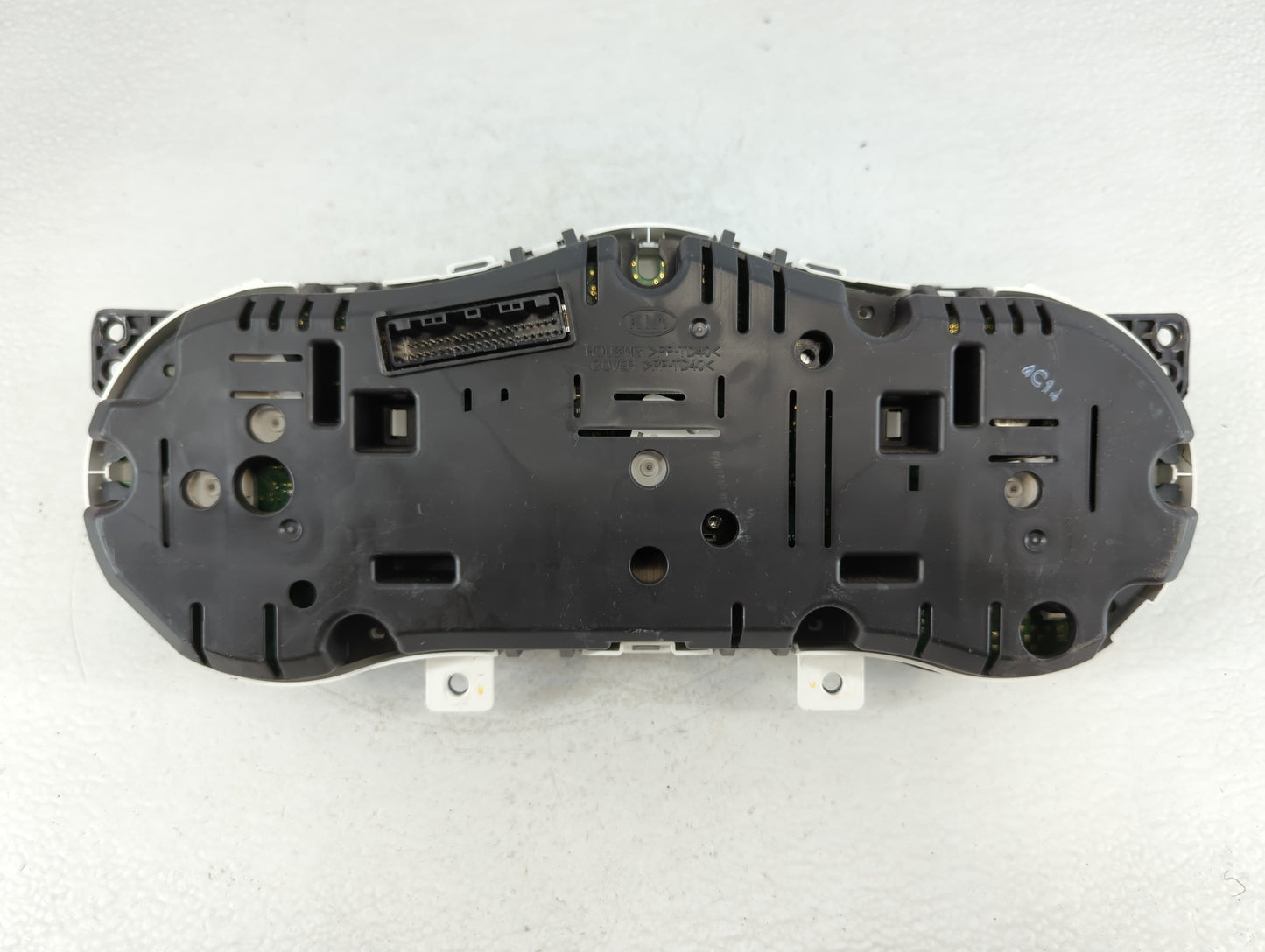 2014-2015 Kia Optima Instrument Cluster Speedometer Gauges P/N:94031-2T270 Fits Fits 2014 2015 OEM Used Auto Parts - Oemused