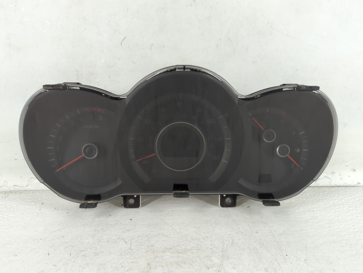 2014-2015 Kia Optima Instrument Cluster Speedometer Gauges P/N:94031-2T270 Fits Fits 2014 2015 OEM Used Auto Parts - Oemused