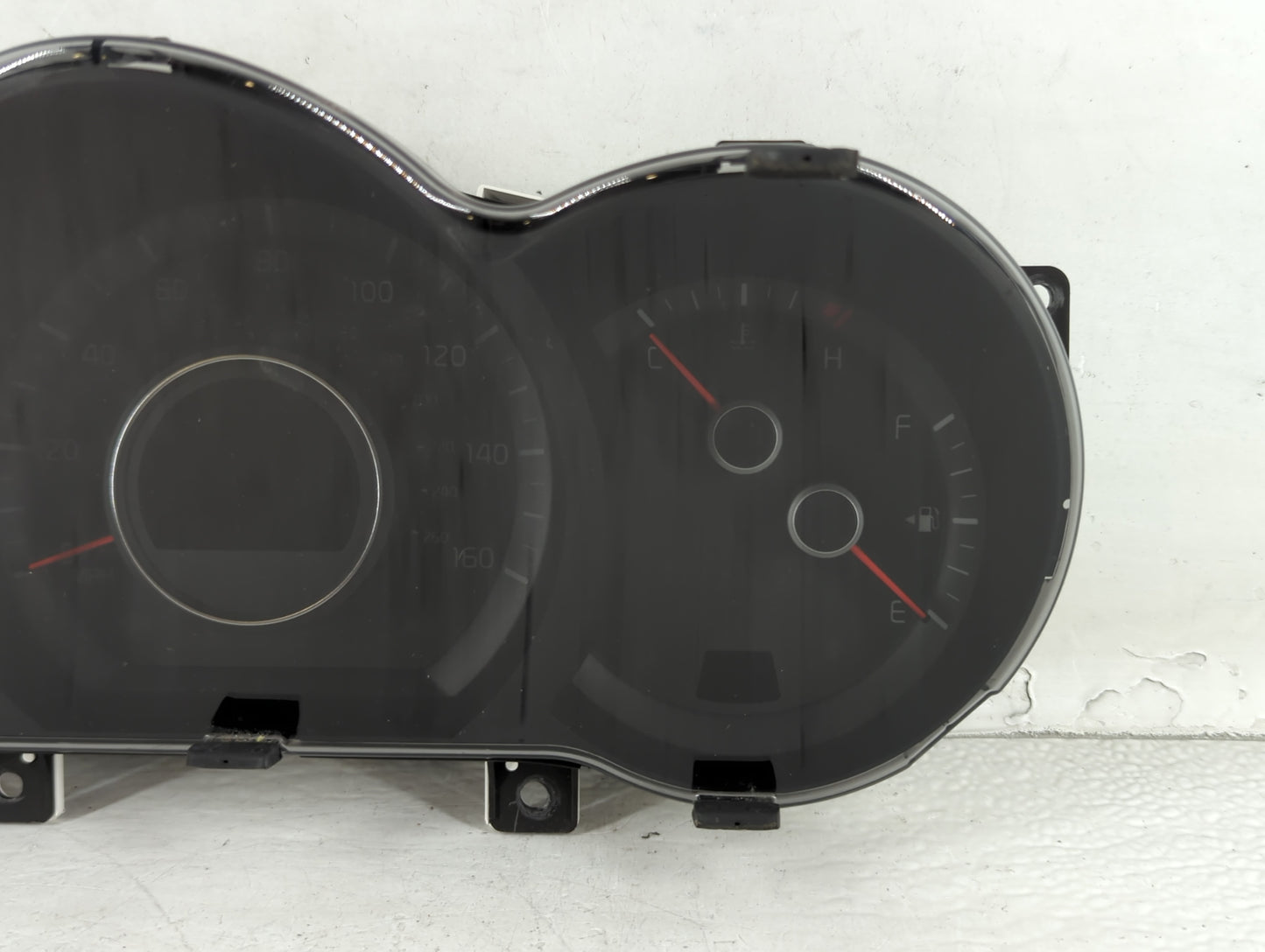 2014-2015 Kia Optima Instrument Cluster Speedometer Gauges P/N:94031-2T270 Fits Fits 2014 2015 OEM Used Auto Parts - Oemused
