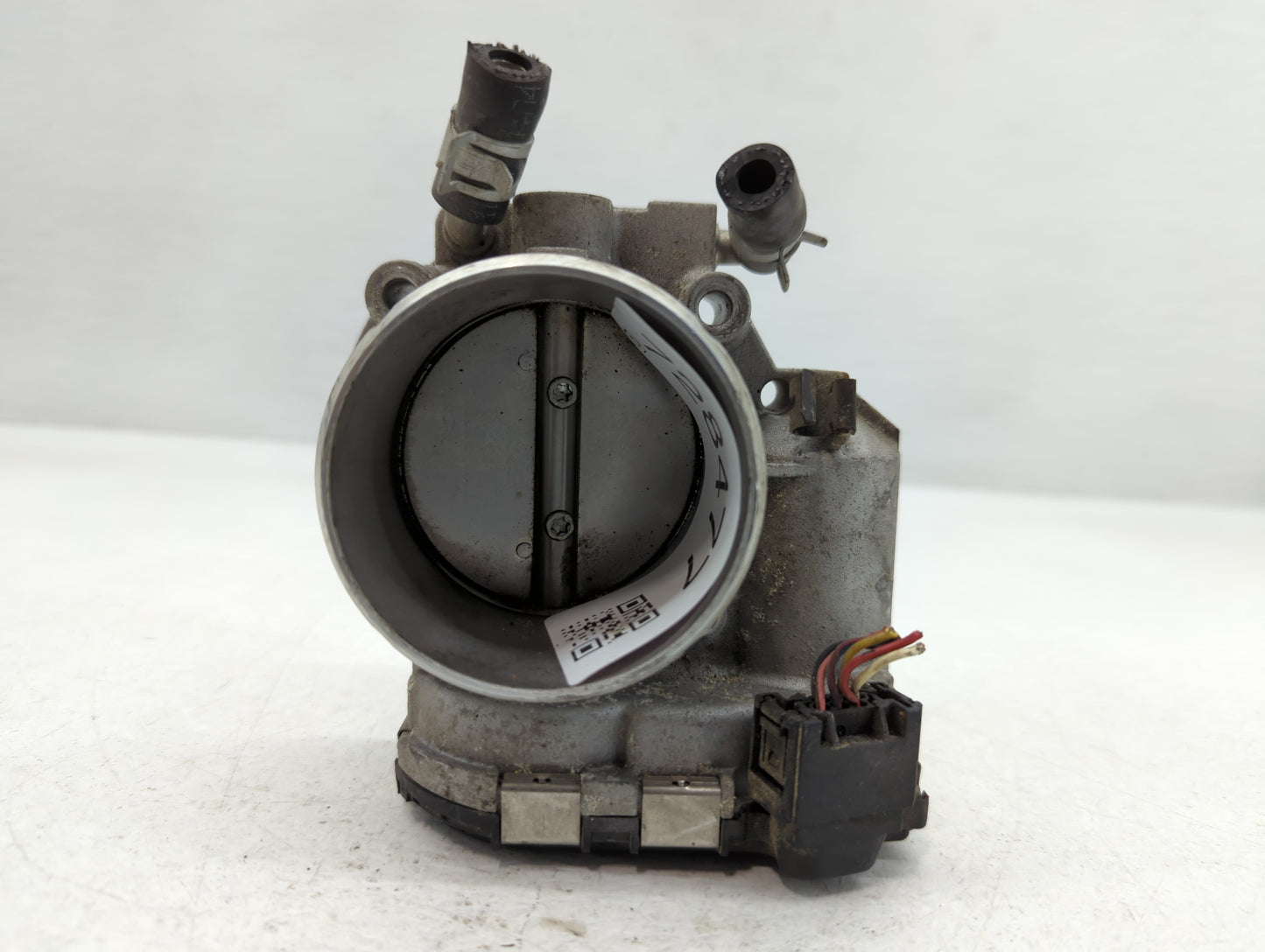 2011-2015 Kia Optima Throttle Body P/N:35100-2G700 Fits Fits 2011 2012 2013 2014 2015 2016 OEM Used Auto Parts - Oemusedauto