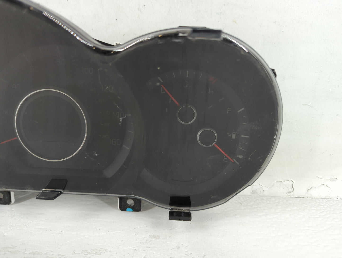 2014-2015 Kia Optima Instrument Cluster Speedometer Gauges P/N:94031-2T270 Fits Fits 2014 2015 OEM Used Auto Parts - Oemused