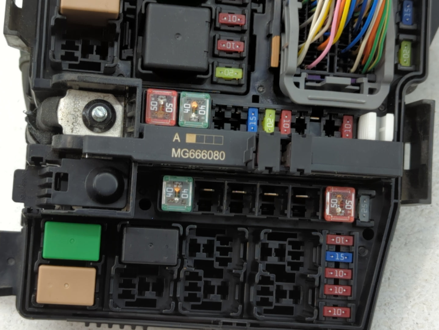 2014-2015 Kia Optima Fusebox Fuse Box Panel Relay Module P/N:91260-2T120 Fits Fits 2014 2015 OEM Used Auto Parts - Oemusedau