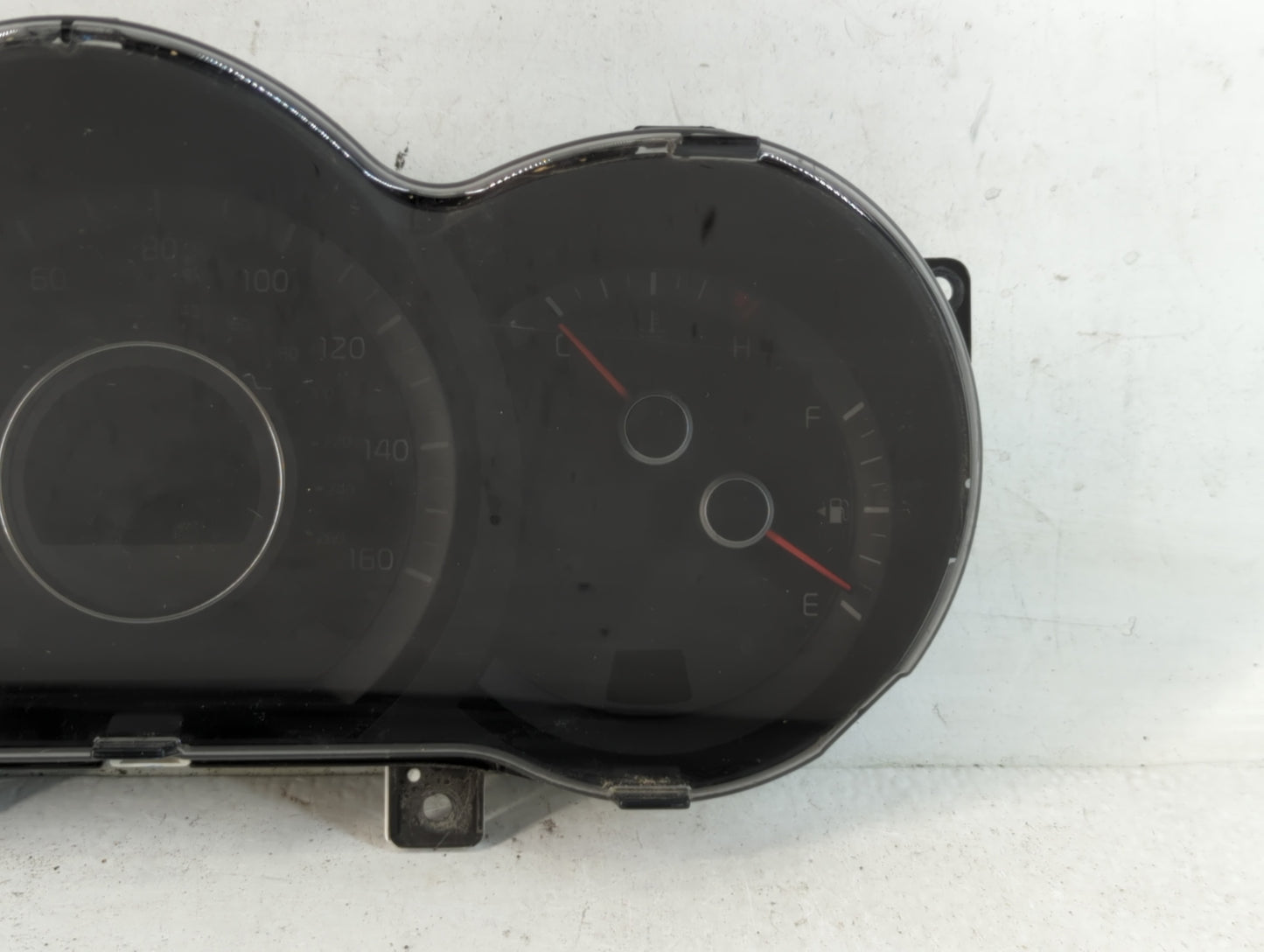 2014-2015 Kia Optima Instrument Cluster Speedometer Gauges P/N:94031-2T270 Fits Fits 2014 2015 OEM Used Auto Parts - Oemused