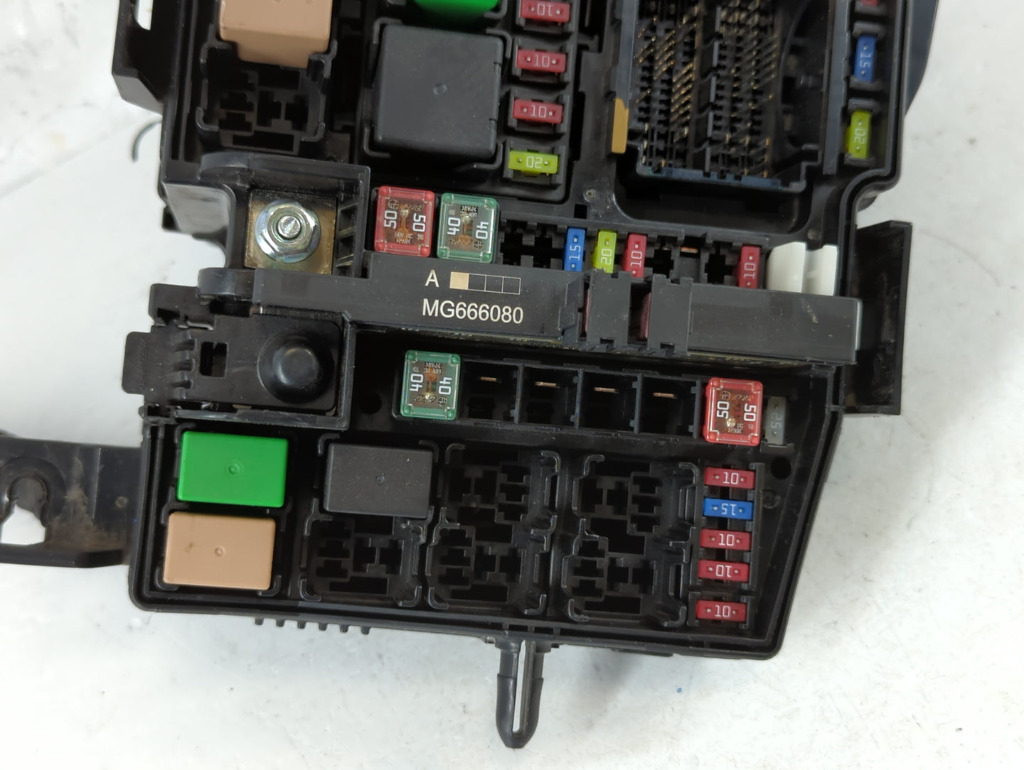 2014-2015 Kia Optima Fusebox Fuse Box Panel Relay Module P/N:91260-2T120 Fits Fits 2014 2015 OEM Used Auto Parts - Oemusedau