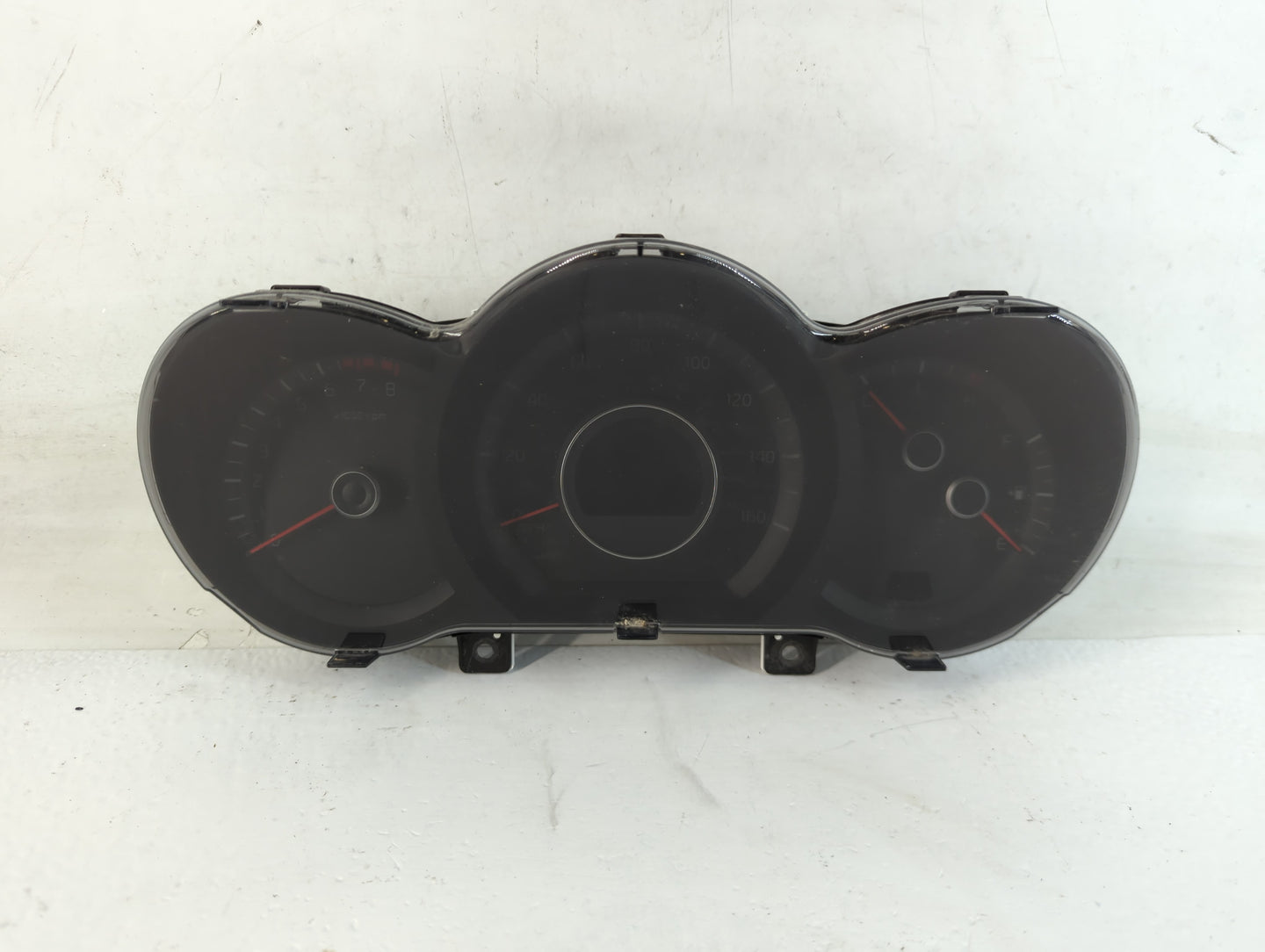 2014-2015 Kia Optima Instrument Cluster Speedometer Gauges P/N:94031-2T270 Fits Fits 2014 2015 OEM Used Auto Parts - Oemused